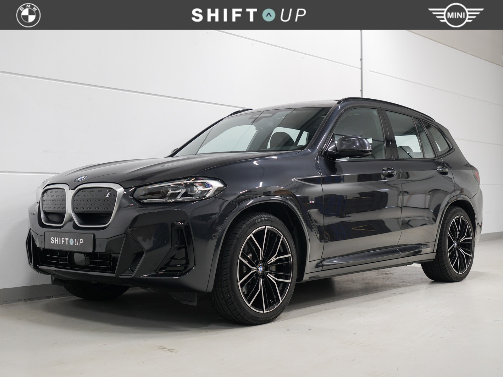 BMW iX3 80 kWh M-Sport | Panoramadak | CoPilot | Elektr. Trekhaak