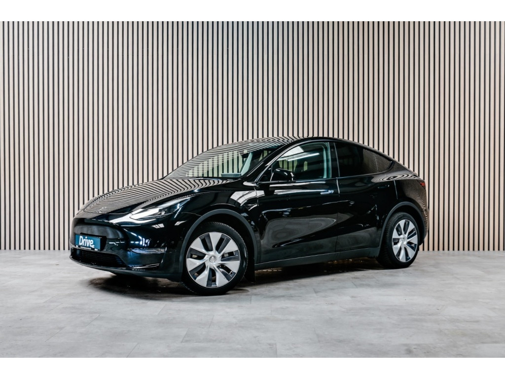 Tesla Model Y Long Range