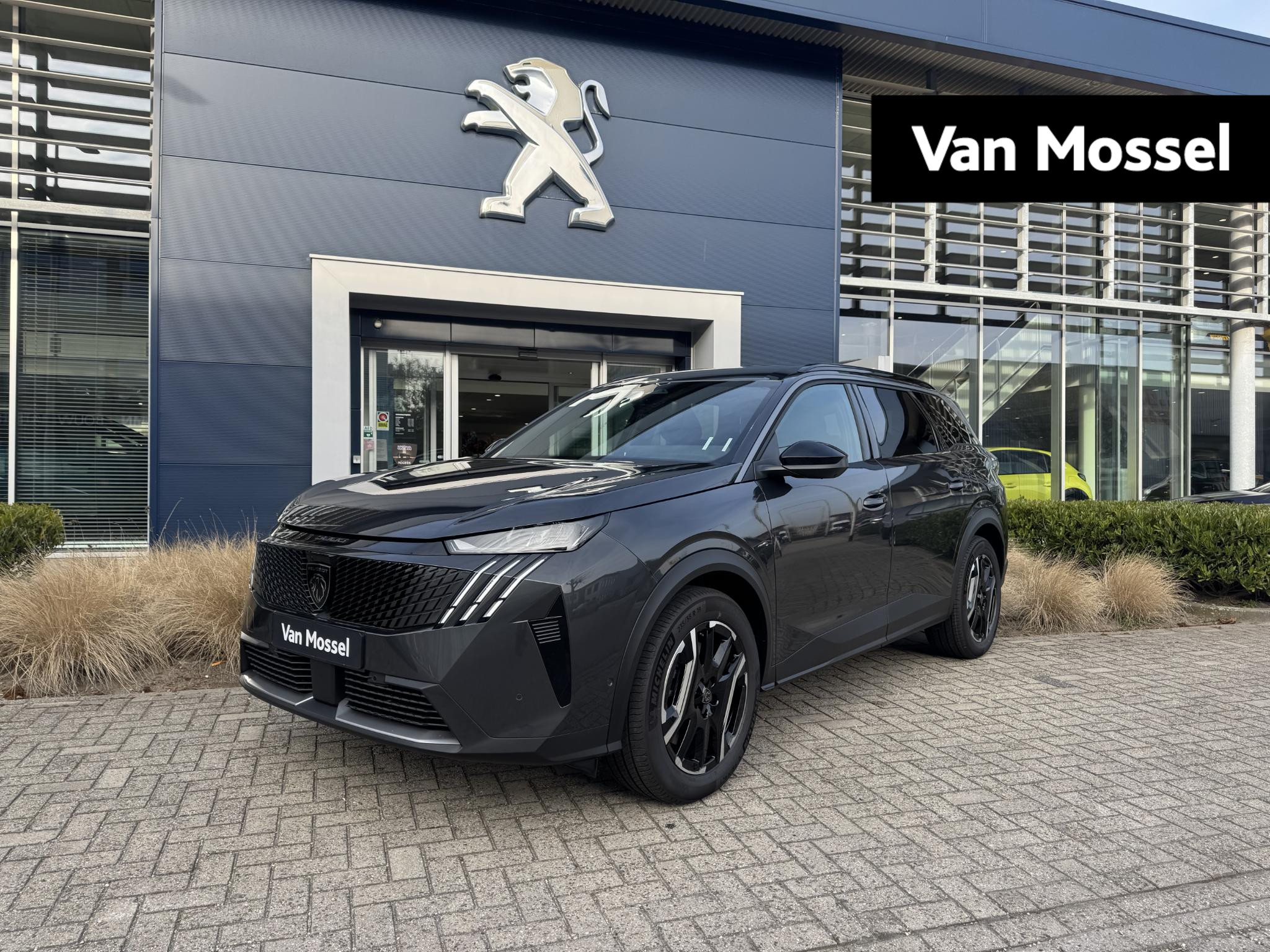 Peugeot e-5008 Allure Avantage 73 kWh