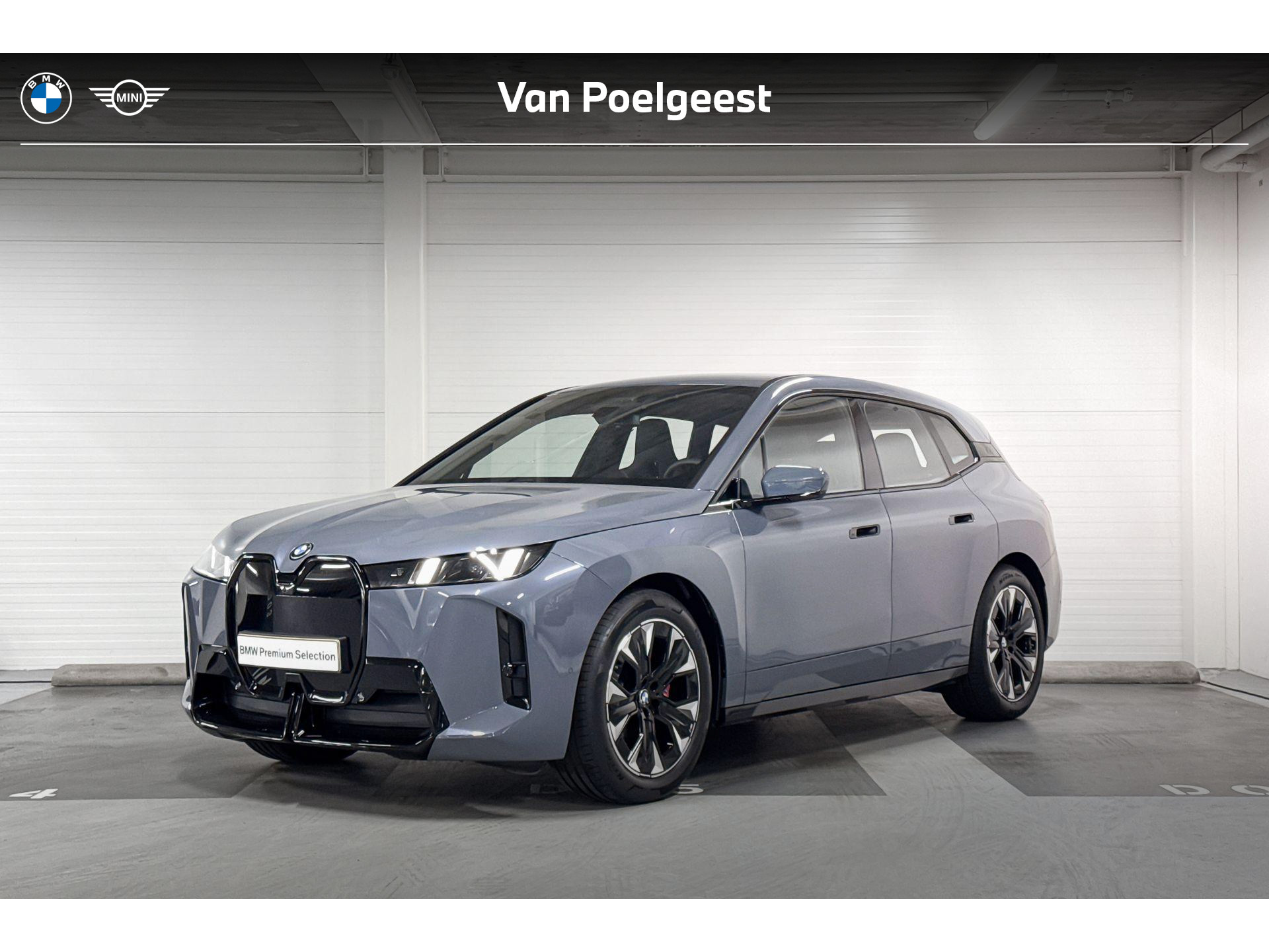 BMW iX xDrive60