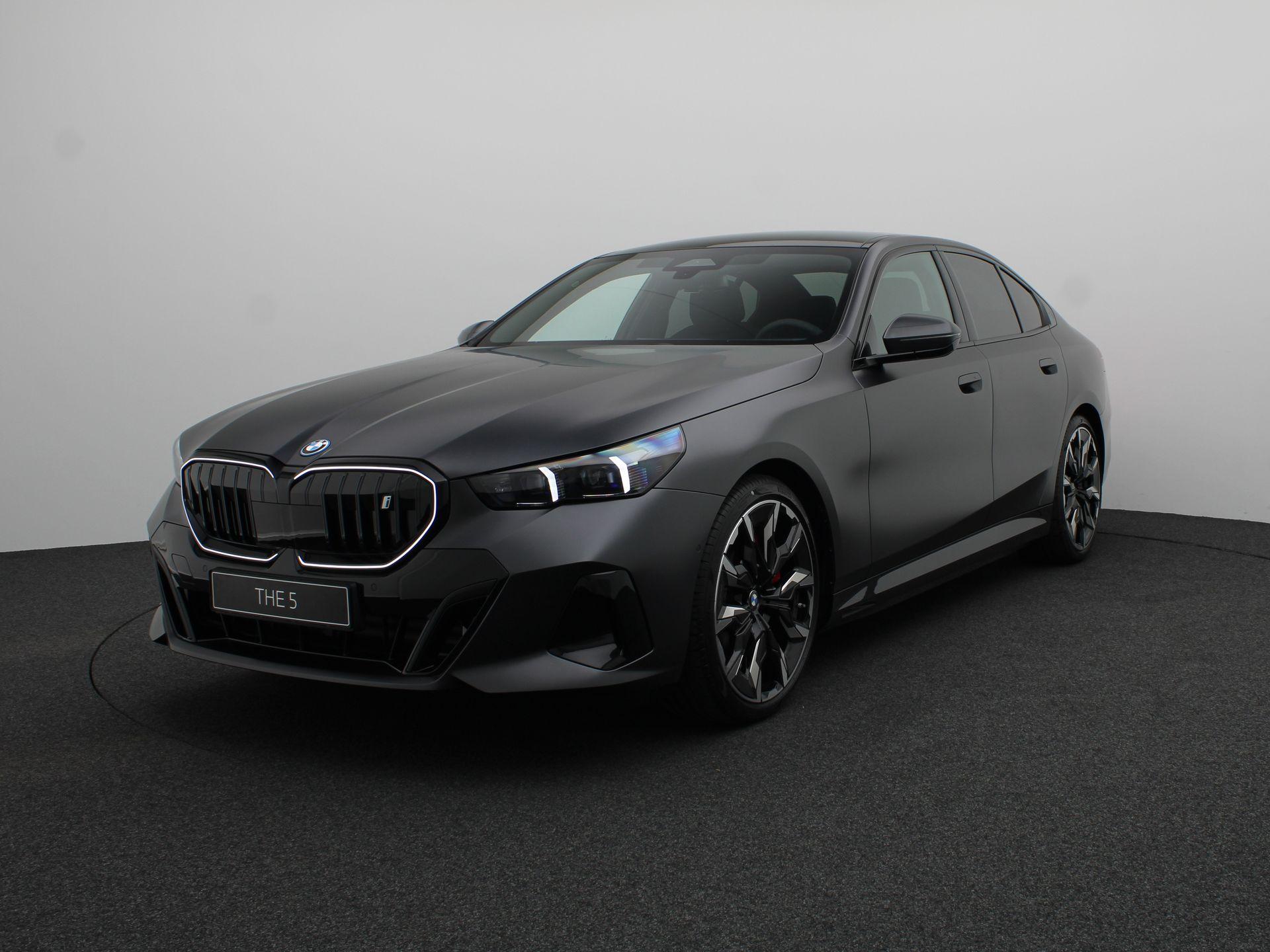 BMW i5 eDrive40