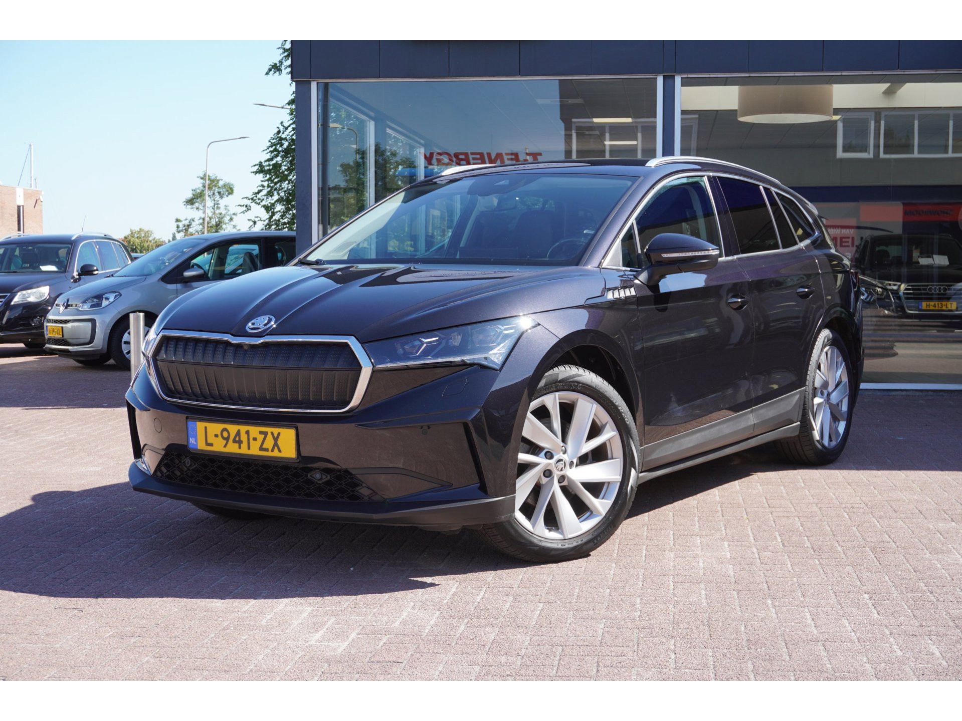 Škoda Enyaq iV 60 Automaat | Navigatie | 20 inch | CarPlay | Camera | Dealerauto | Inruil mogelijk