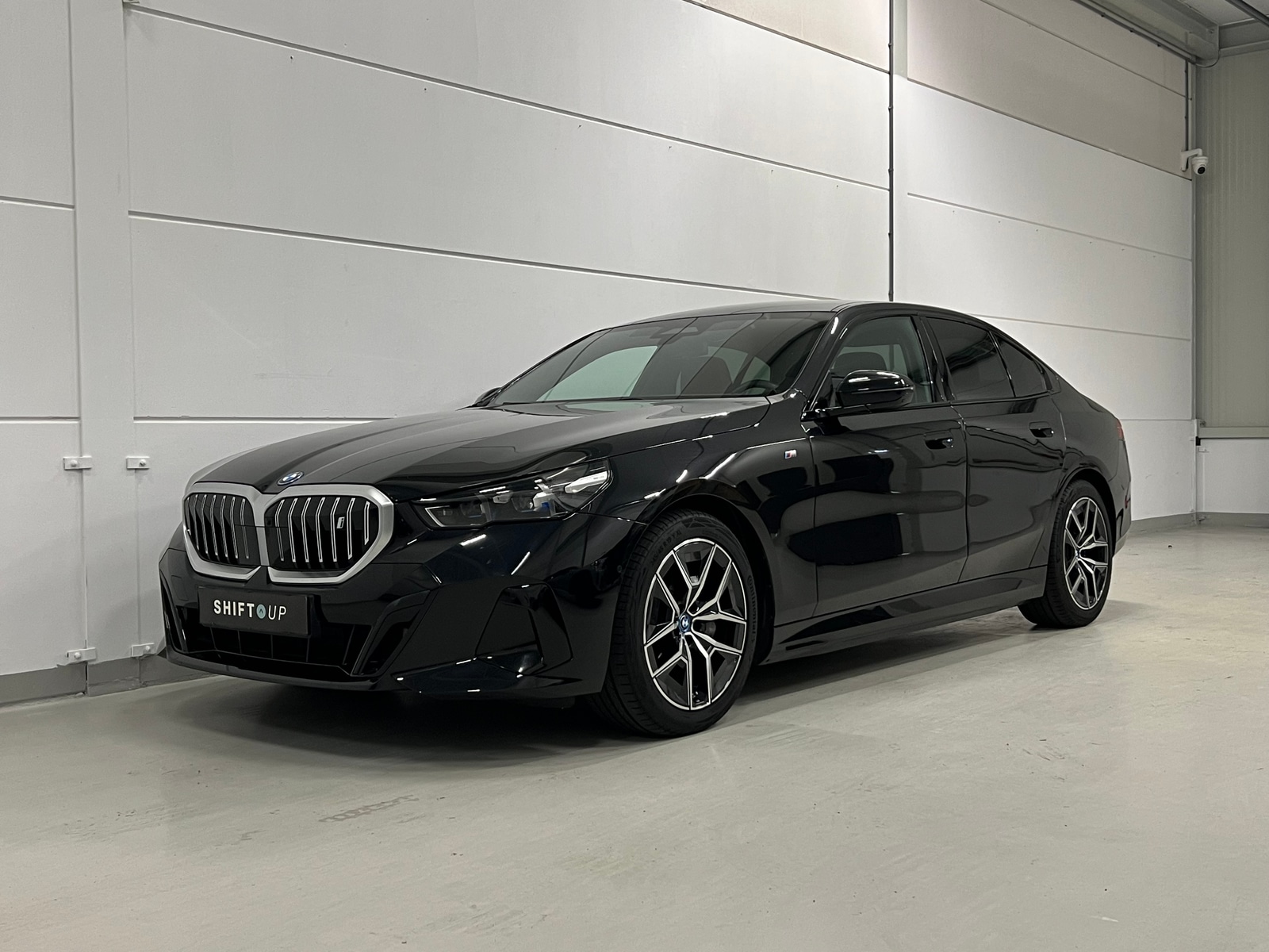 BMW i5 eDrive40 M-Sport | Panoramadak | CoPilot | Harman Kardon