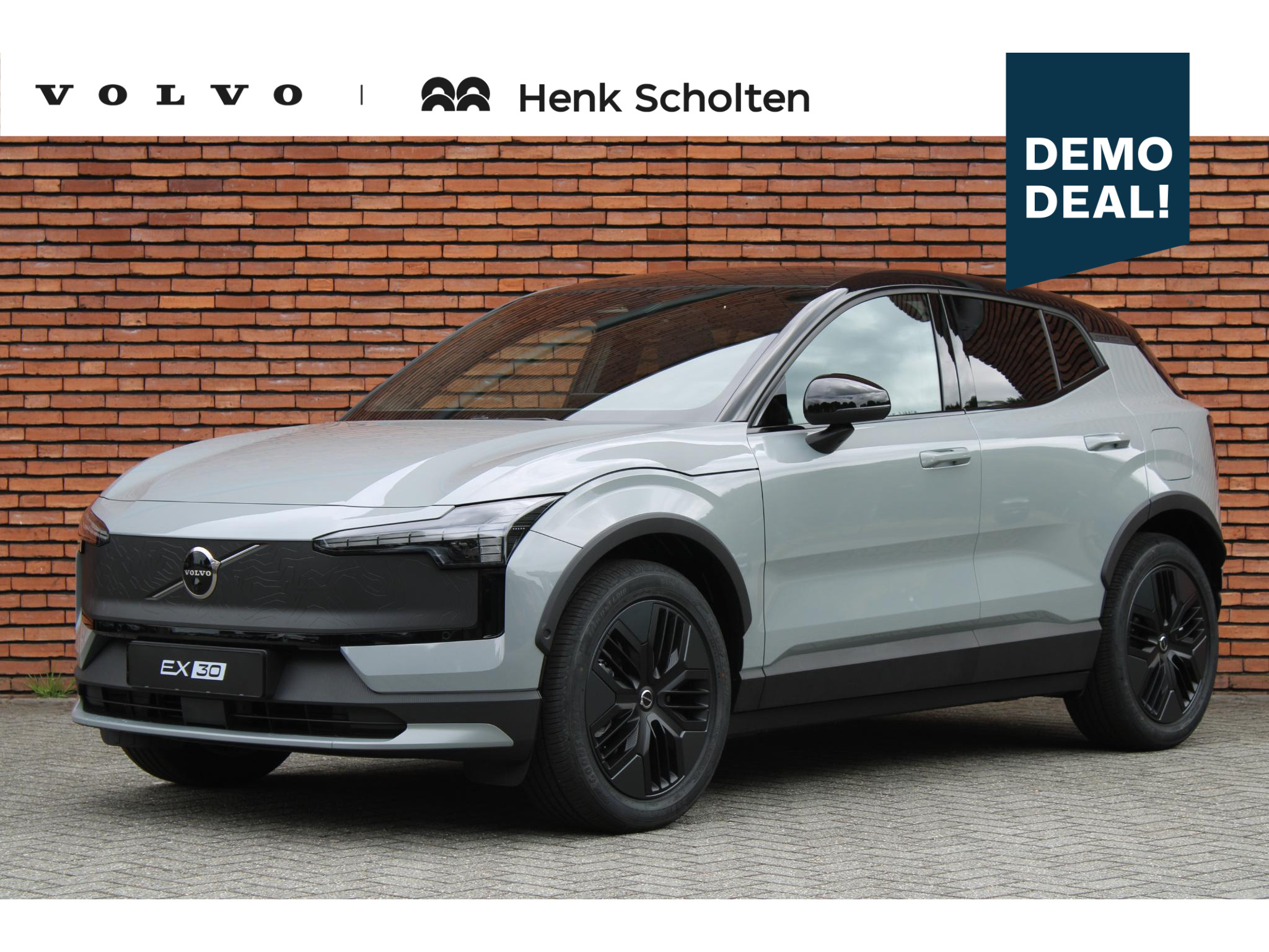 Volvo EX30 Cross Country P8 AWD Ultra Europa 69 kWh |