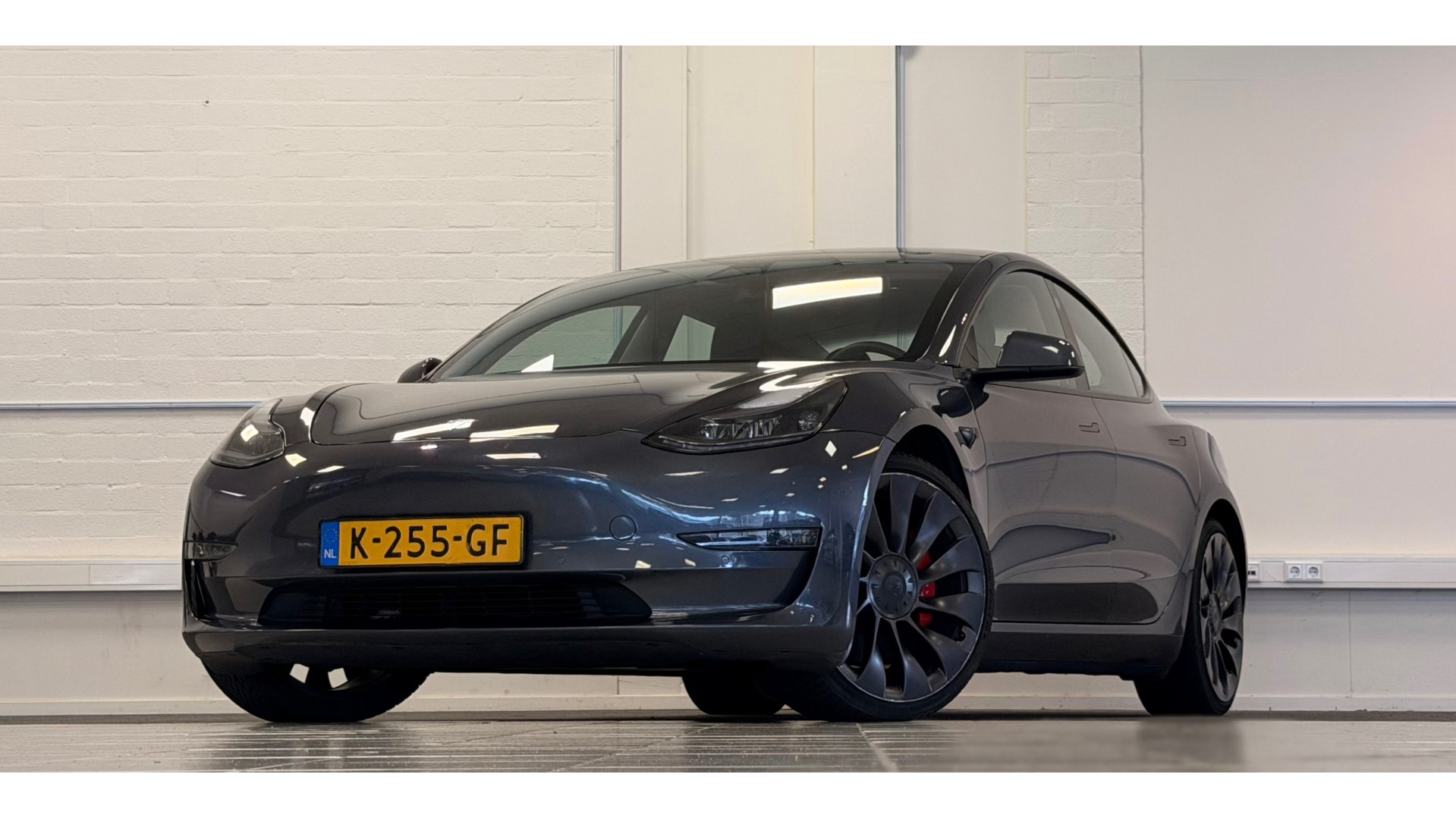 Tesla Model 3 Performance AWD 75 kWh Soh 86,2% Full FSD 463pk 3,4 0-100
