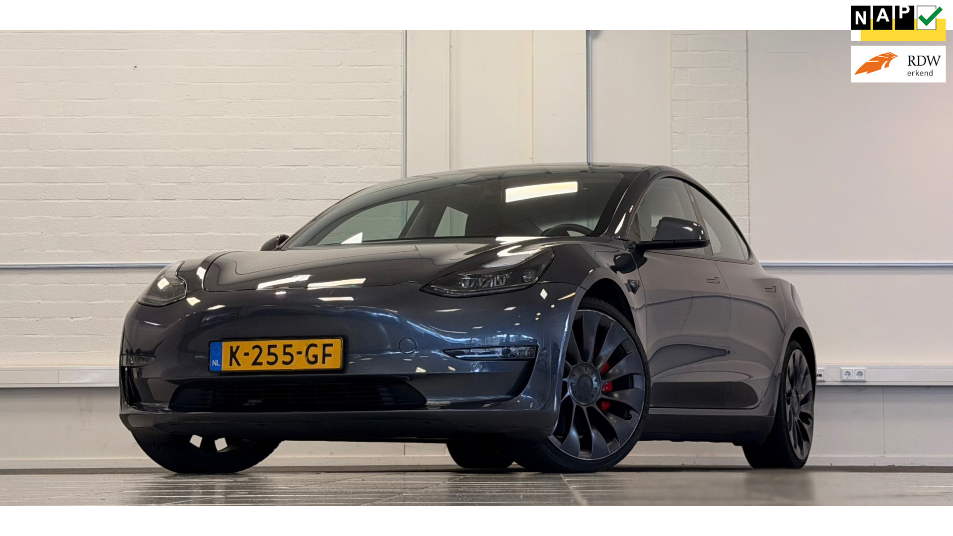 Tesla Model 3 Performance AWD 75 kWh Soh 86,2% Full FSD 513pk 3,4 0-100