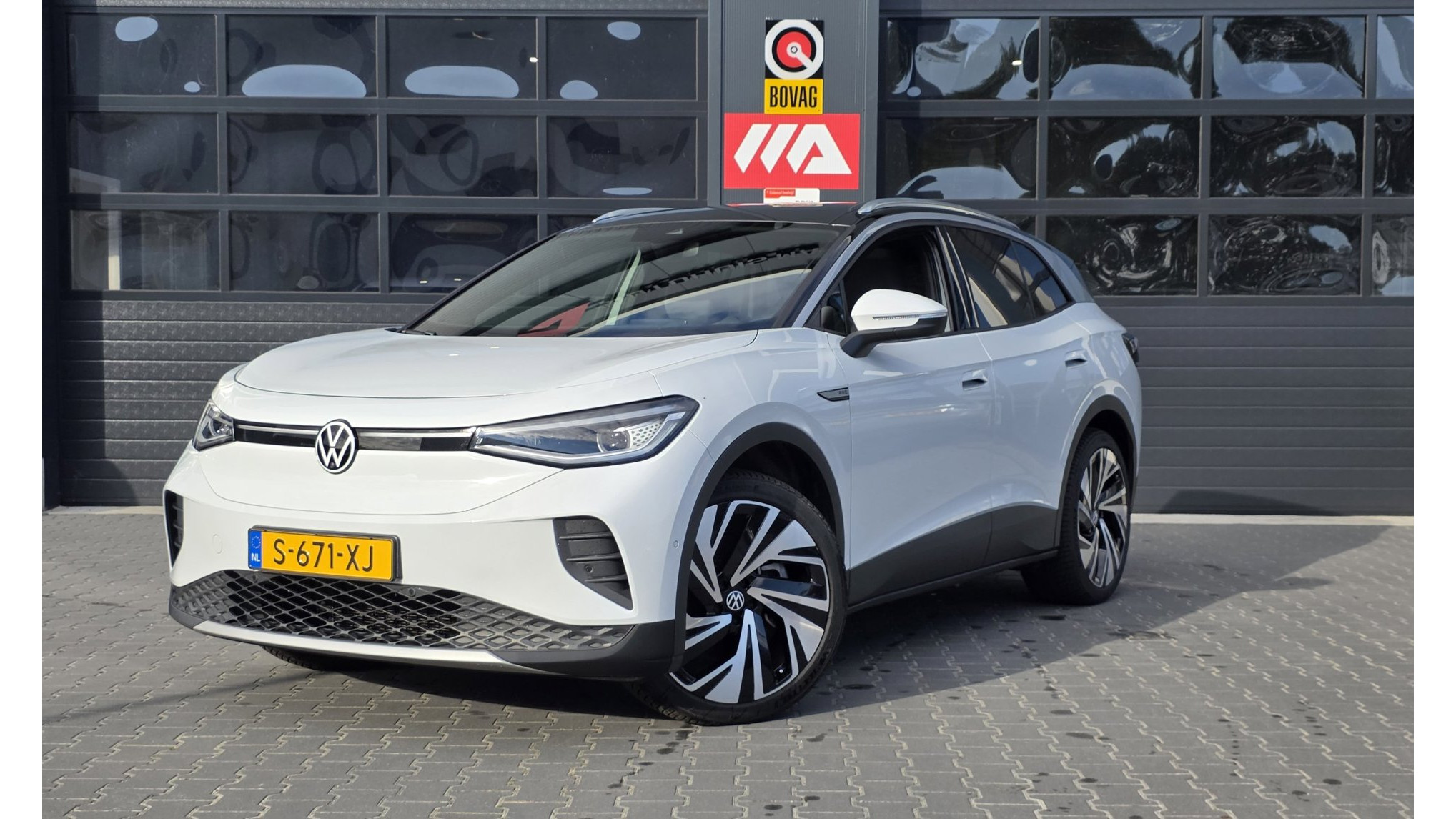 Volkswagen ID.4 Pro 77 kWh | 98% SOH | 360 CAMERA | PANO | WARMTEPOMP | 20 INCH