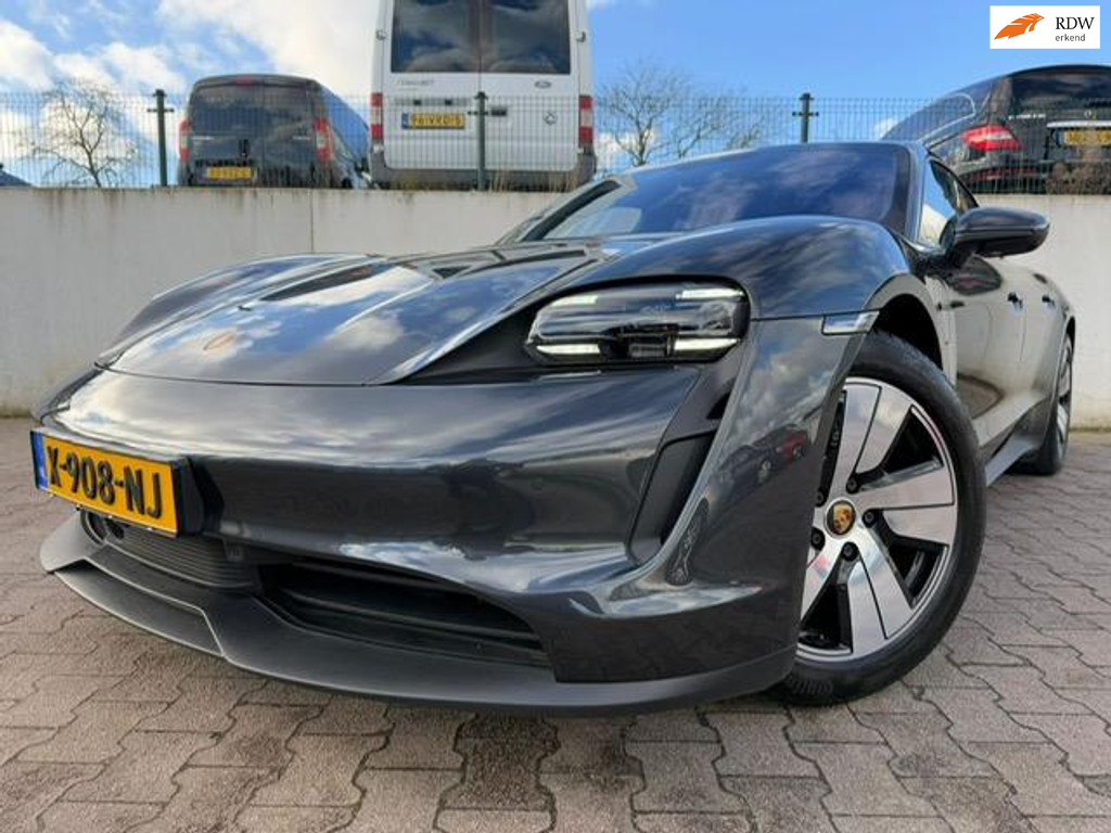 Porsche Taycan Performance 84 kWh/ZEER VOLLE AUTO/MARGE/
