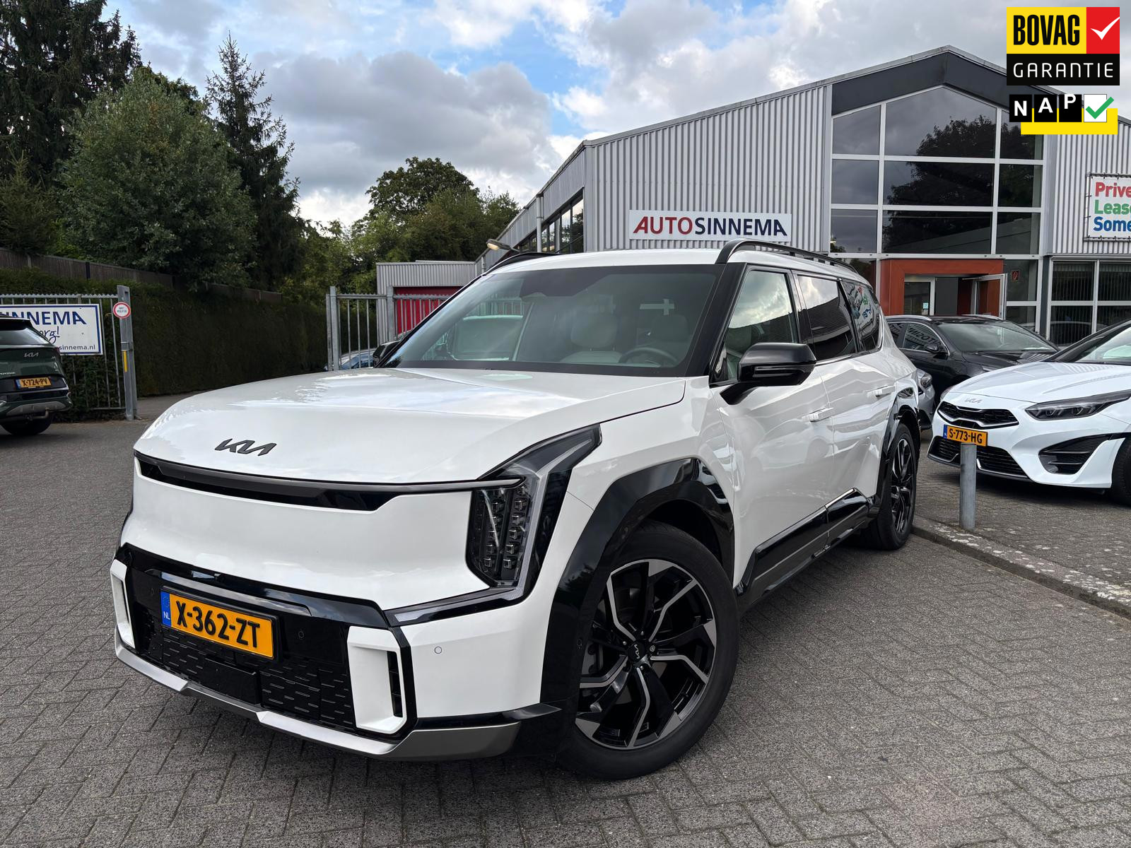 Kia EV9 GT-Line AWD 6p. 99.8 kWh | Afn. Trekhaak | Dealer Onderhouden |