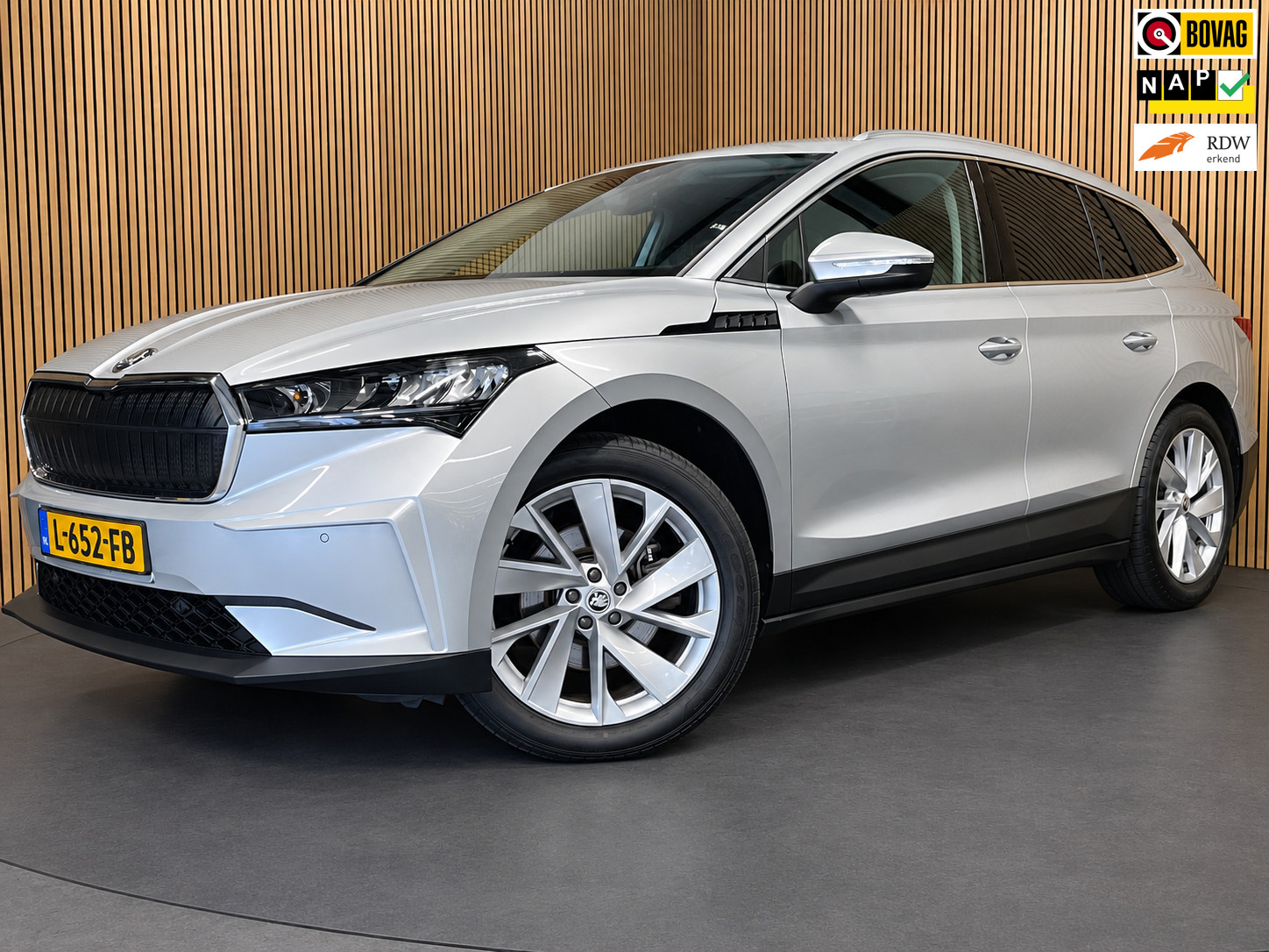 Škoda Enyaq iV 60|90% SOH|1/2 LEDER|APPLE CARPLAY|ANDROID AUTO|NAVIGATIE|CAMERA|CLIMATE+CRUISE CONTROL|NL-AUTO|NAP|1 EIG|INCL.BTW|