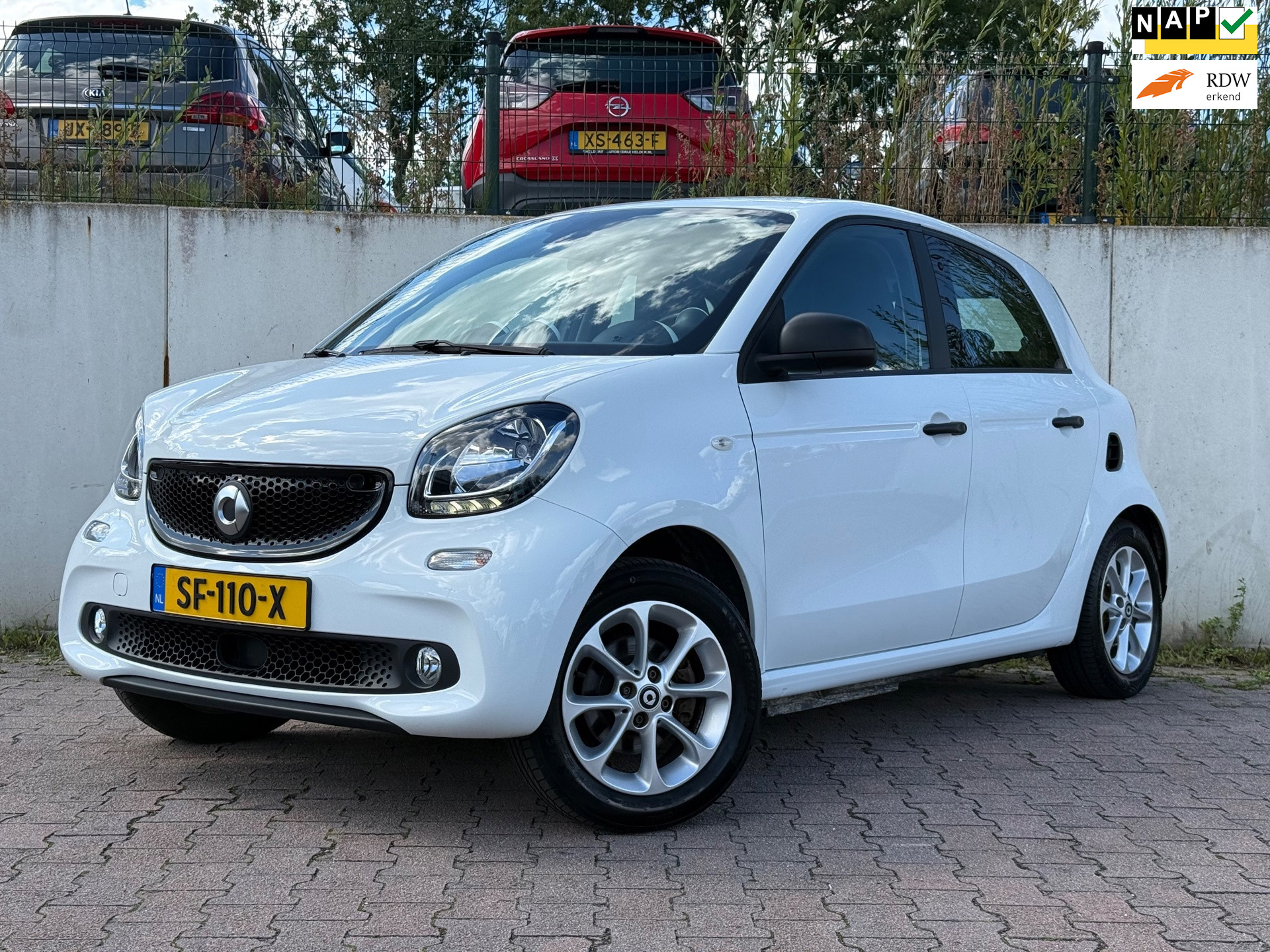 smart Forfour Electric drive Business Solution 18 kWh/LEDER/1STE EIGENAAR/43665 KM NAP/