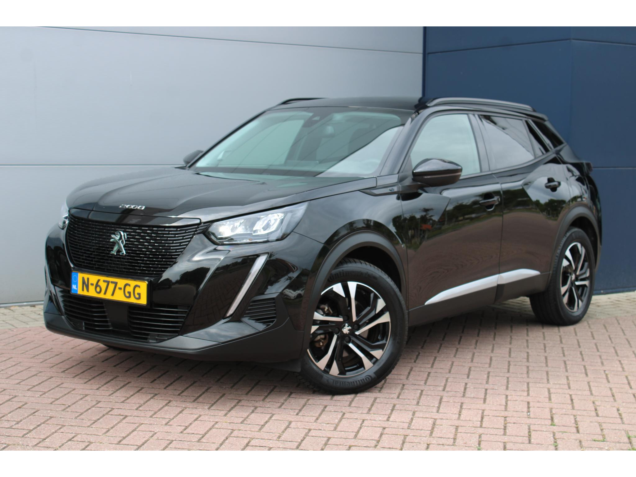 Peugeot e-2008 EV Allure 50 kWh