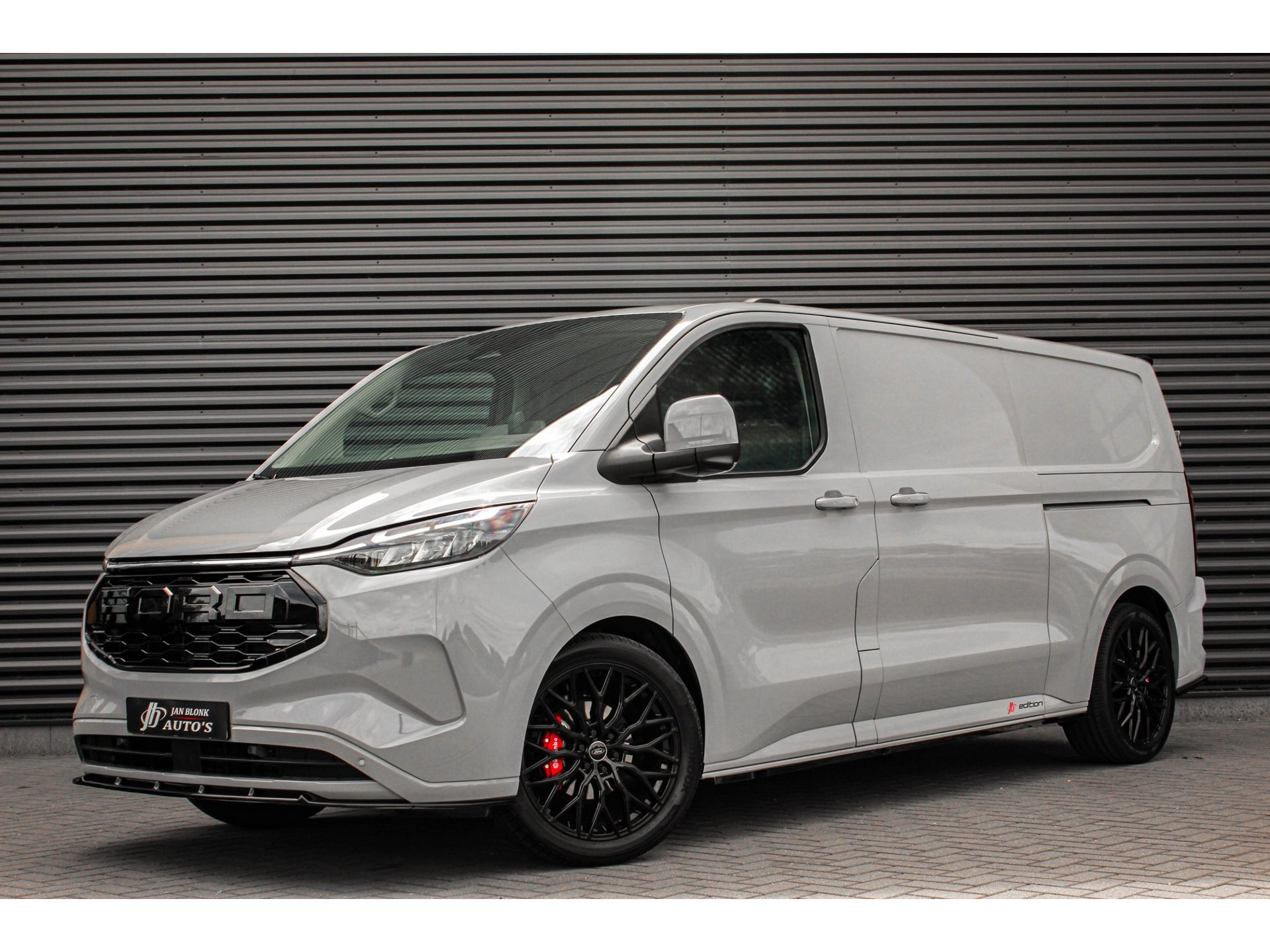 Ford E-Transit Cust. 340 L2H1 Limited 71 kWh 218PK / JB- EDITON / CAMERA / 370KM RANGE /APPLE CARPLAY /DRIVERS- PACK /FULL OPTIONS