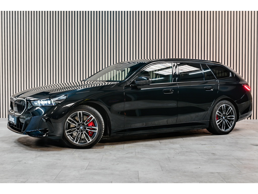 BMW i5 Touring 40 xDrive | M-Sport PRO | 97% SOH | HUD | PANO | HARMAN KARDON | STOELVERW