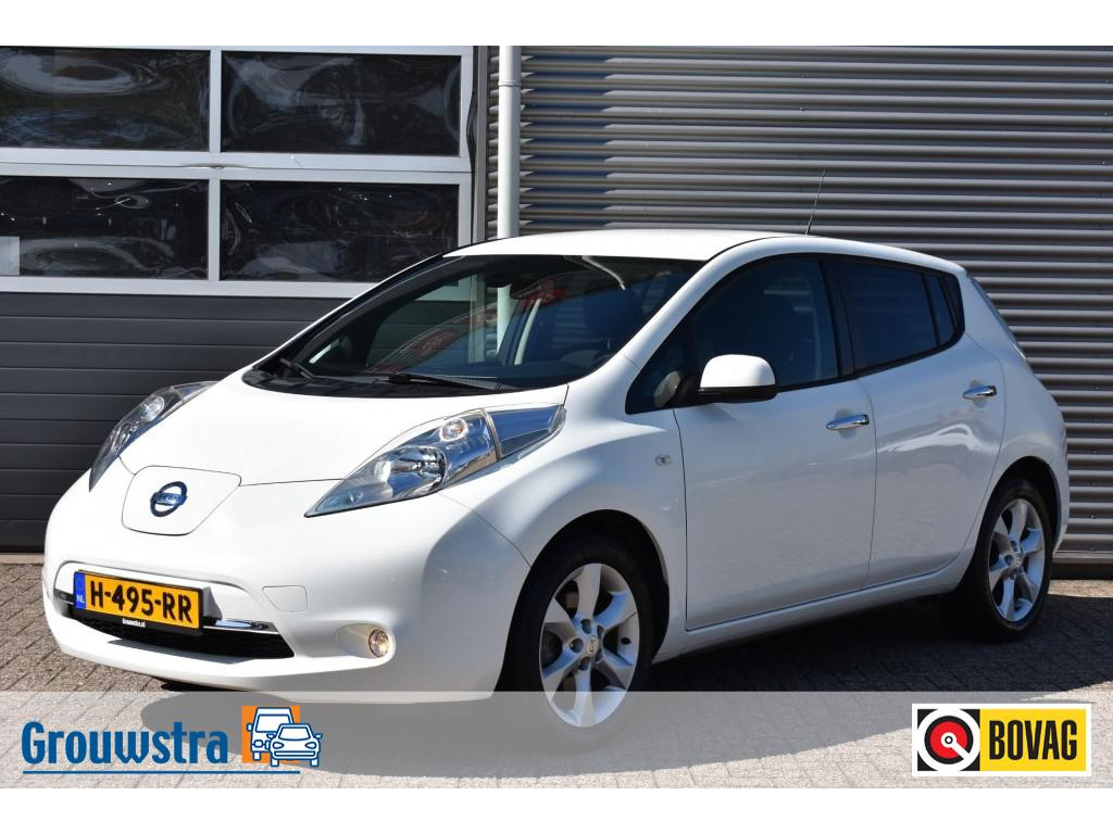 Nissan Leaf ACENTA 30 KWH / 249 p/m lease / CARPLAY / CAMERA / STUUR/STOELVERW.