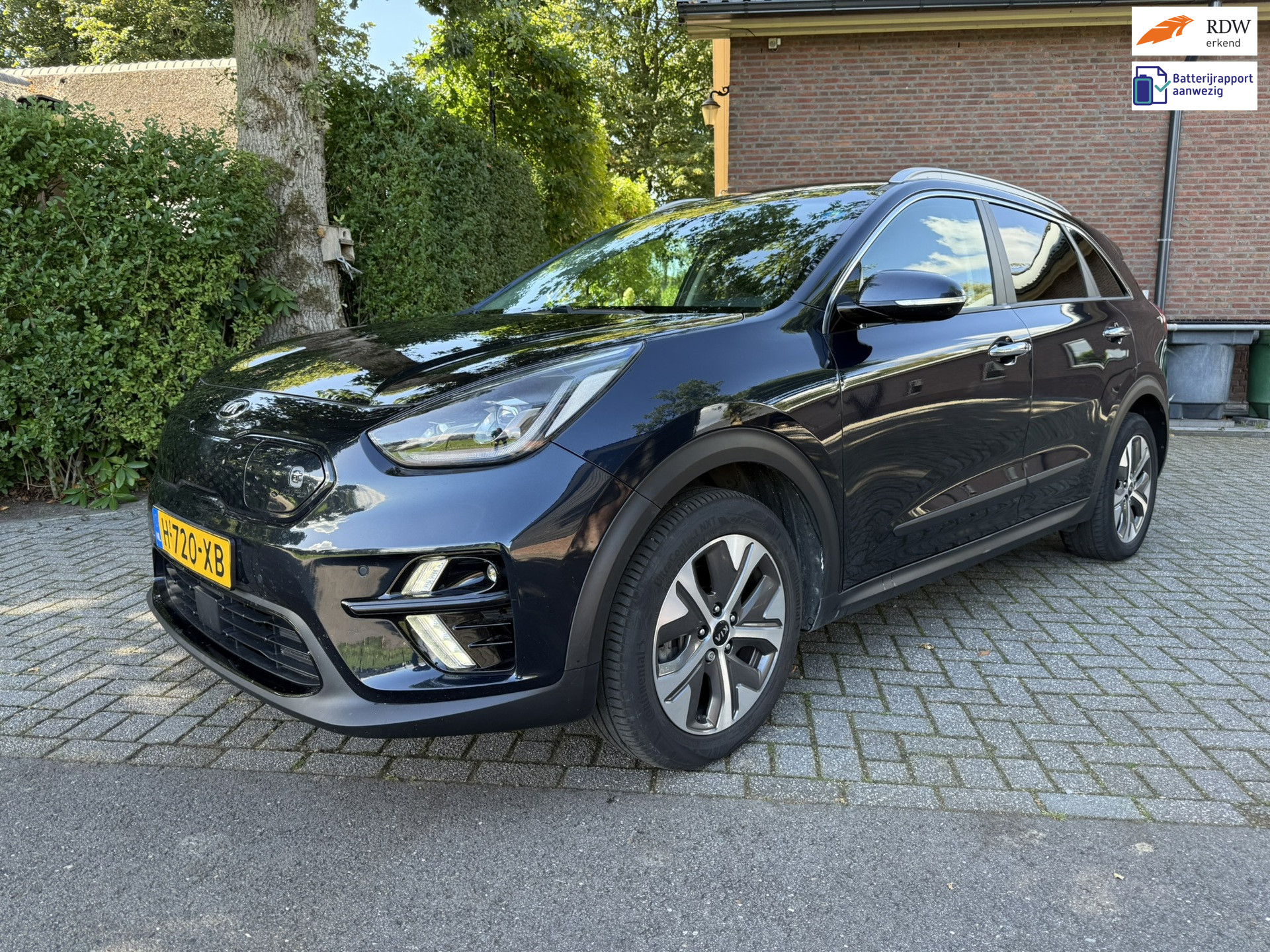 Kia e-Niro ExecutiveLine 64 kWh 3-fase/warmtepomp ( € 13750 ex btw)