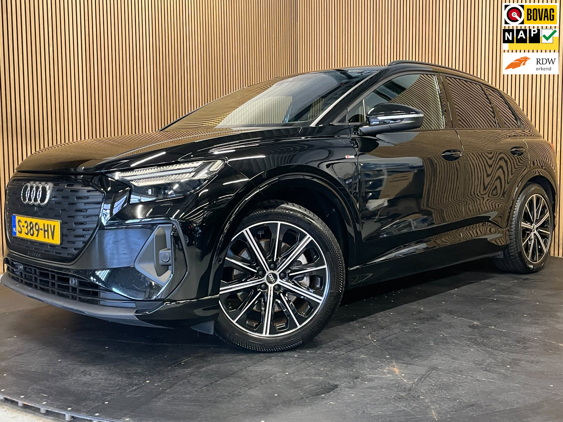 Audi Q4 e-tron 40 S-Line Competition 77 kWh|93%SOH|BLACK|ACC|APPLE CARPLAY|CAMERA|STOELVERWARMING|NAP|NL AUTO|INCL.BTW|1e EIG.|