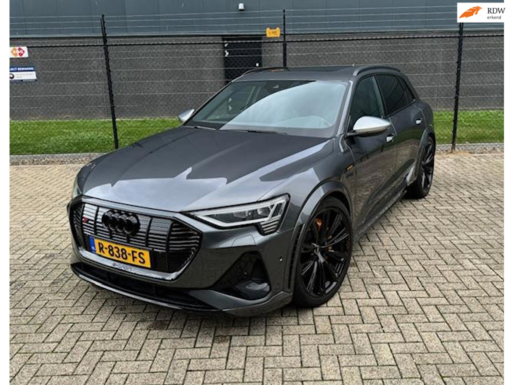 Audi e-tron S quattro 503PK *BLACK EDITION-23 INCH-PANORAMA*