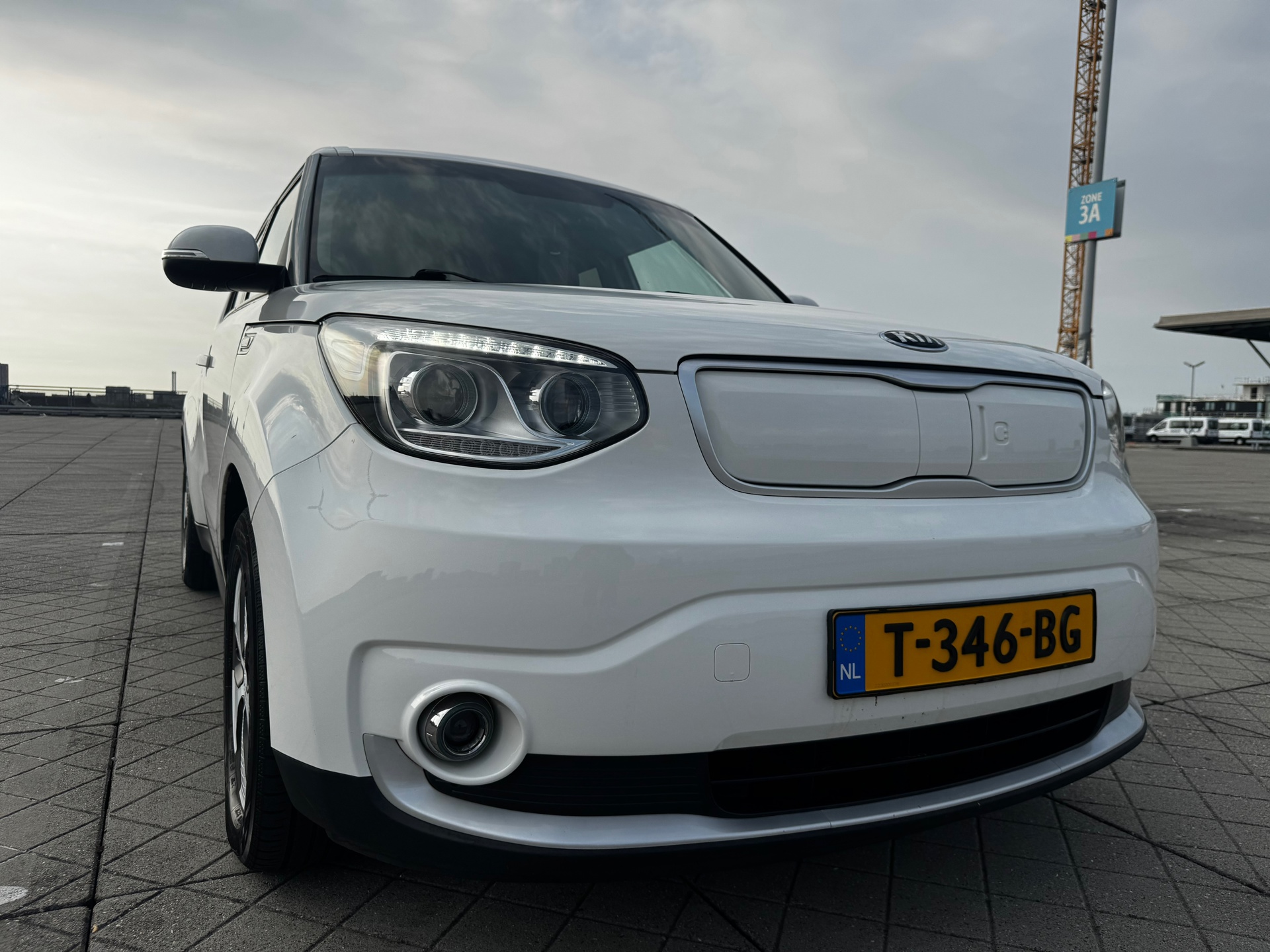 Kia e-Soul EV ExecutiveLine 27 kWh CLIMA CRUISE CAMERA CARPLAY