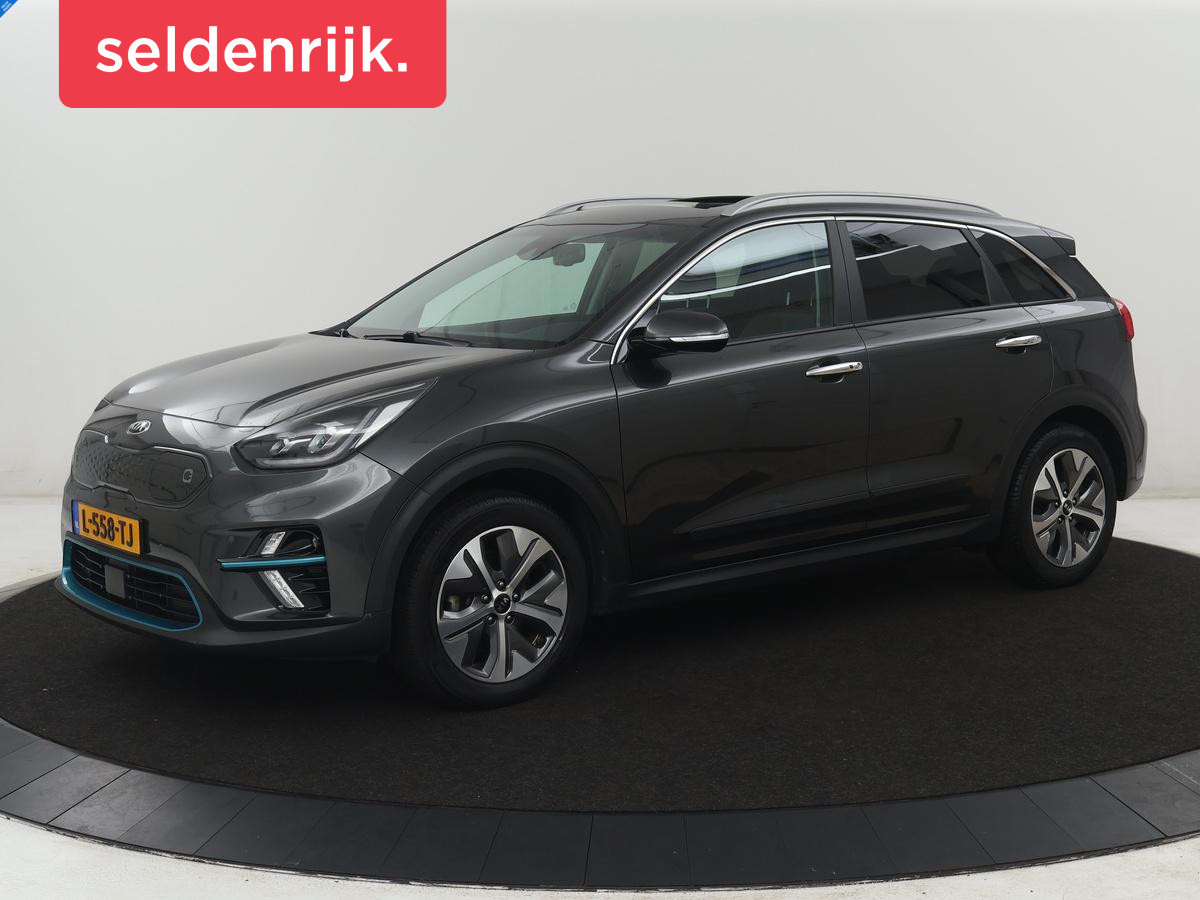 Kia e-Niro DynamicPlusLine 64 kWh | SOH 95,4% | Panoramadak | Half leder |