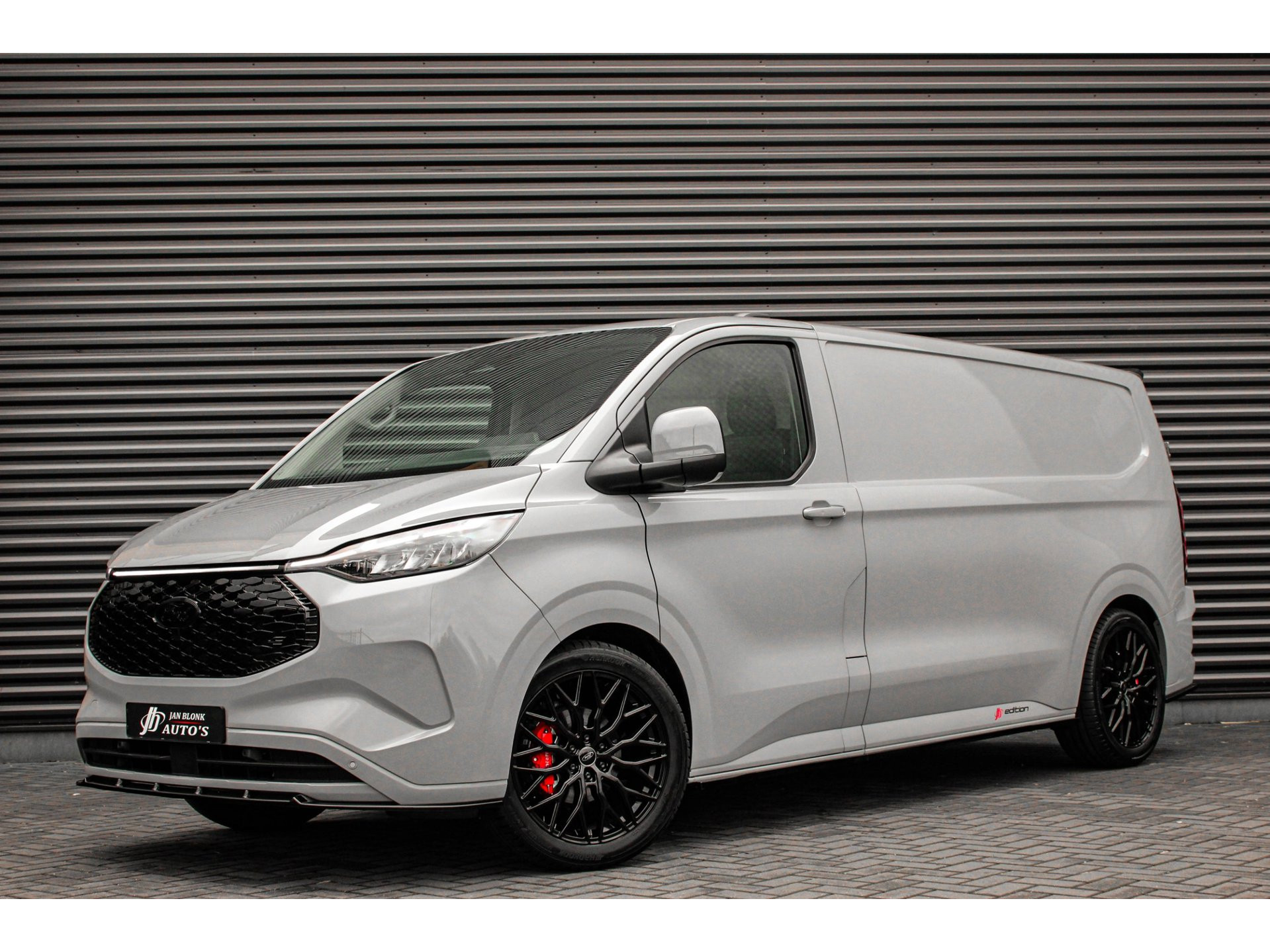 Ford E-Transit Cust. 340 L2H1 Limited 65 kWh 218PK / JB-EDIITON / CAMERA / 328KM RANGE / APPLE CARPLAY /DRIVERS-PACK /FULL OPTIONS