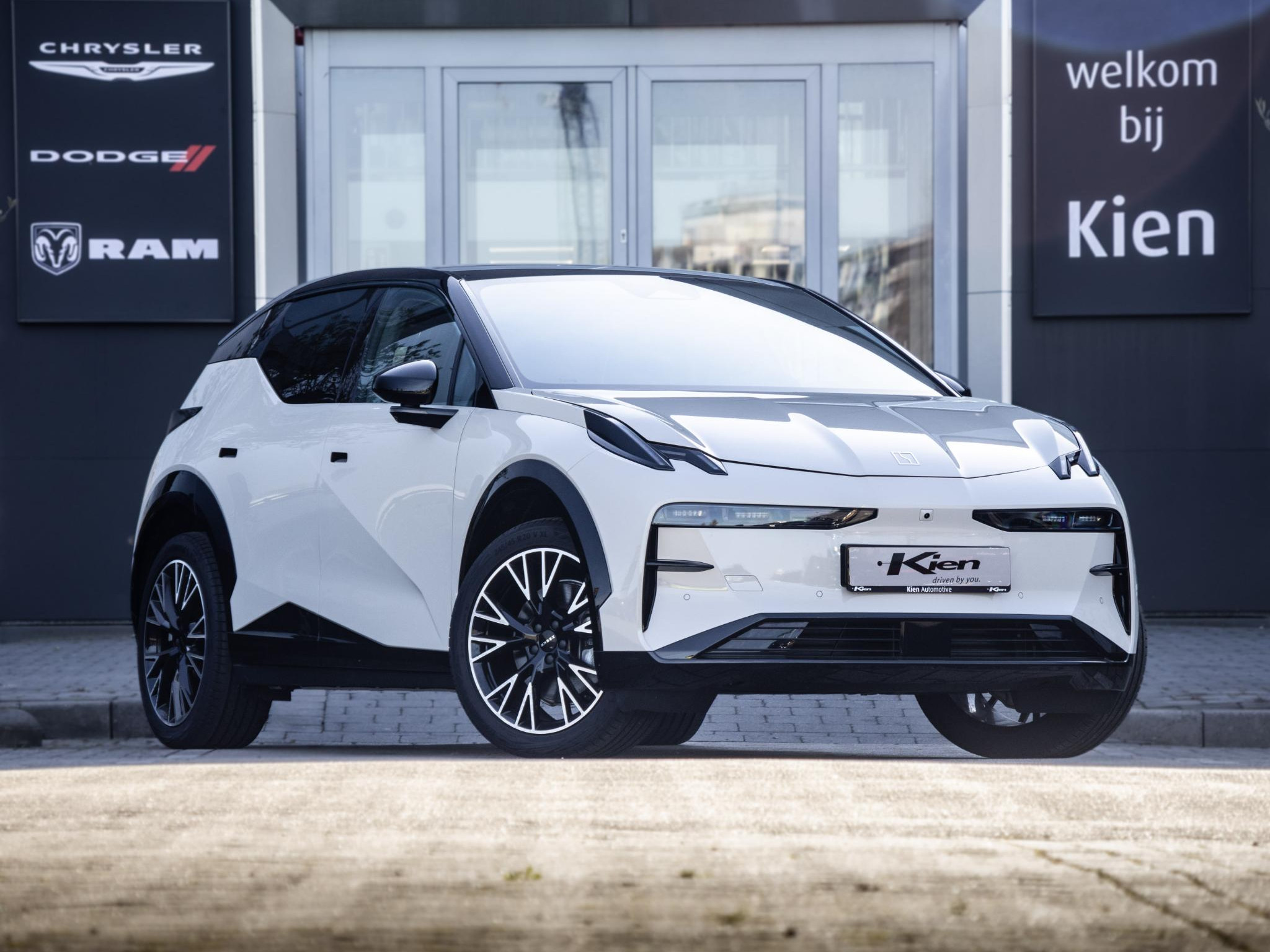 Zeekr X AWD Privilege 69 kWh