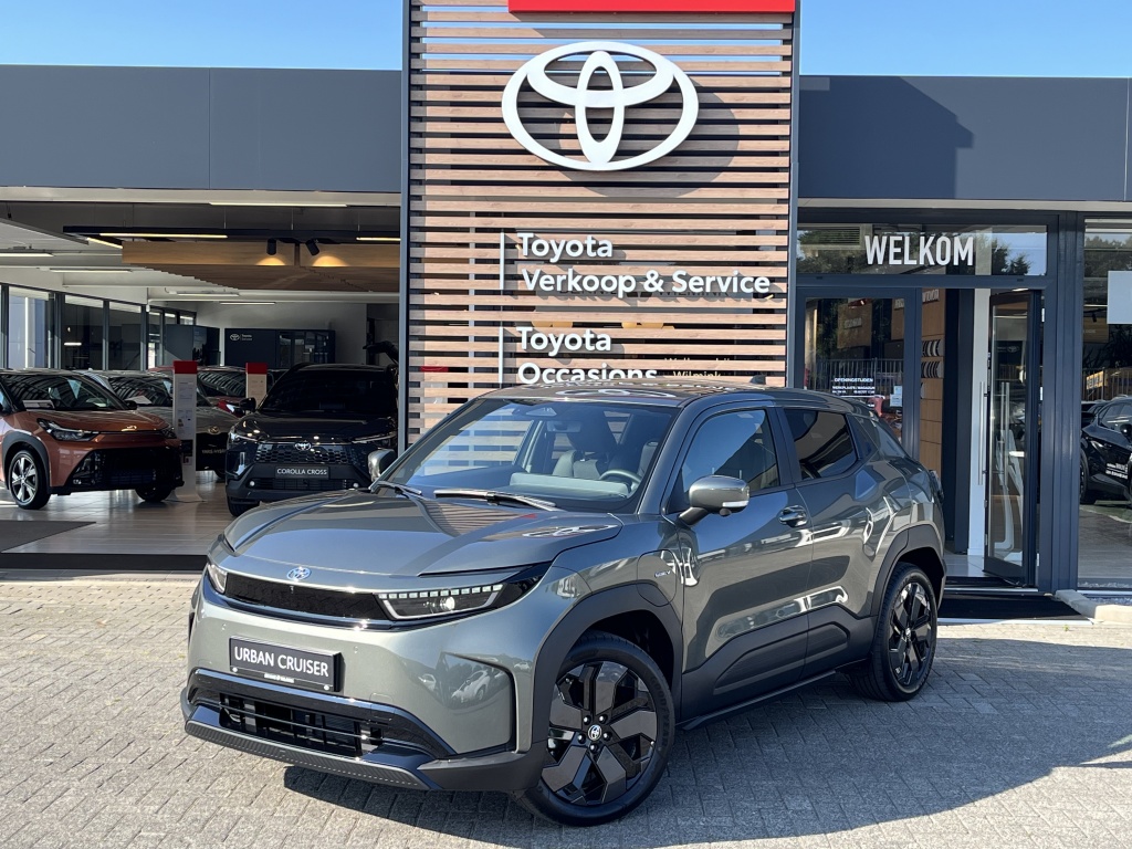 Toyota Urban Cruiser Executive 61 kWh