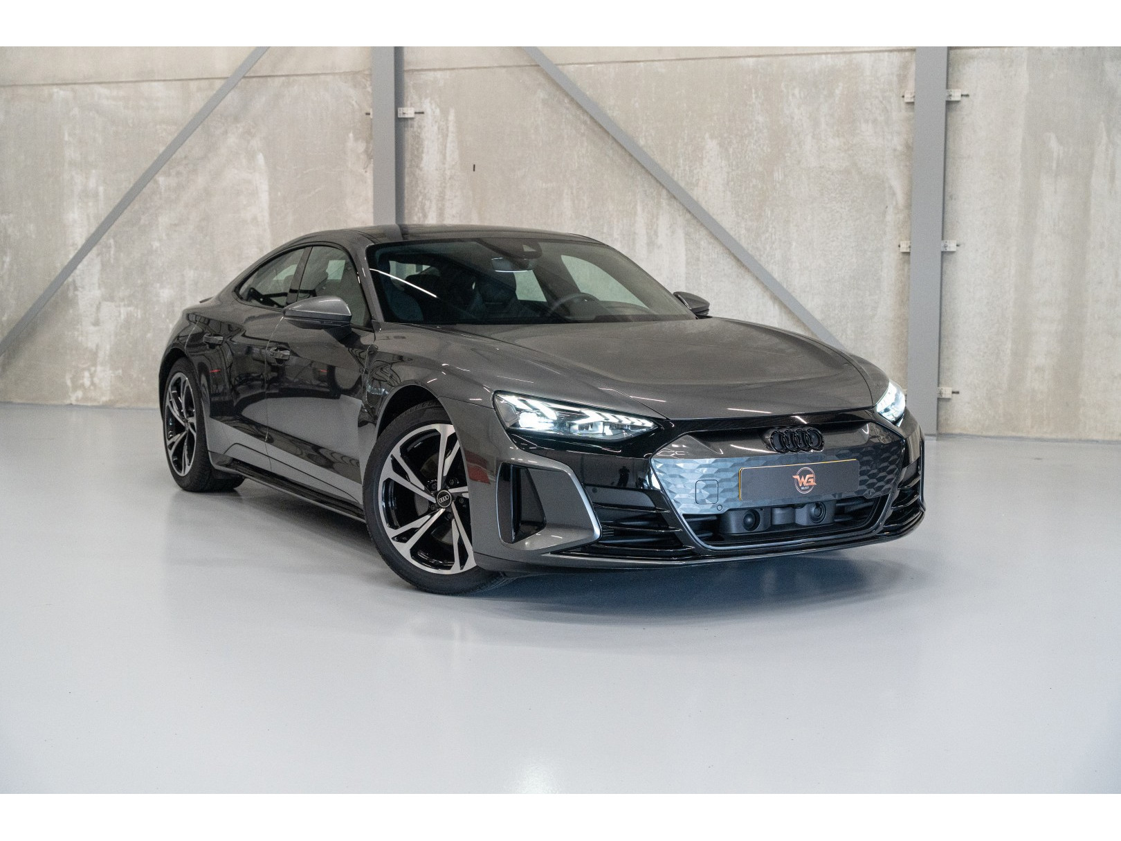 Audi e-tron GT 93 kWh | BTW | 94% SOH | NL auto | Carbon interieur | Head-up