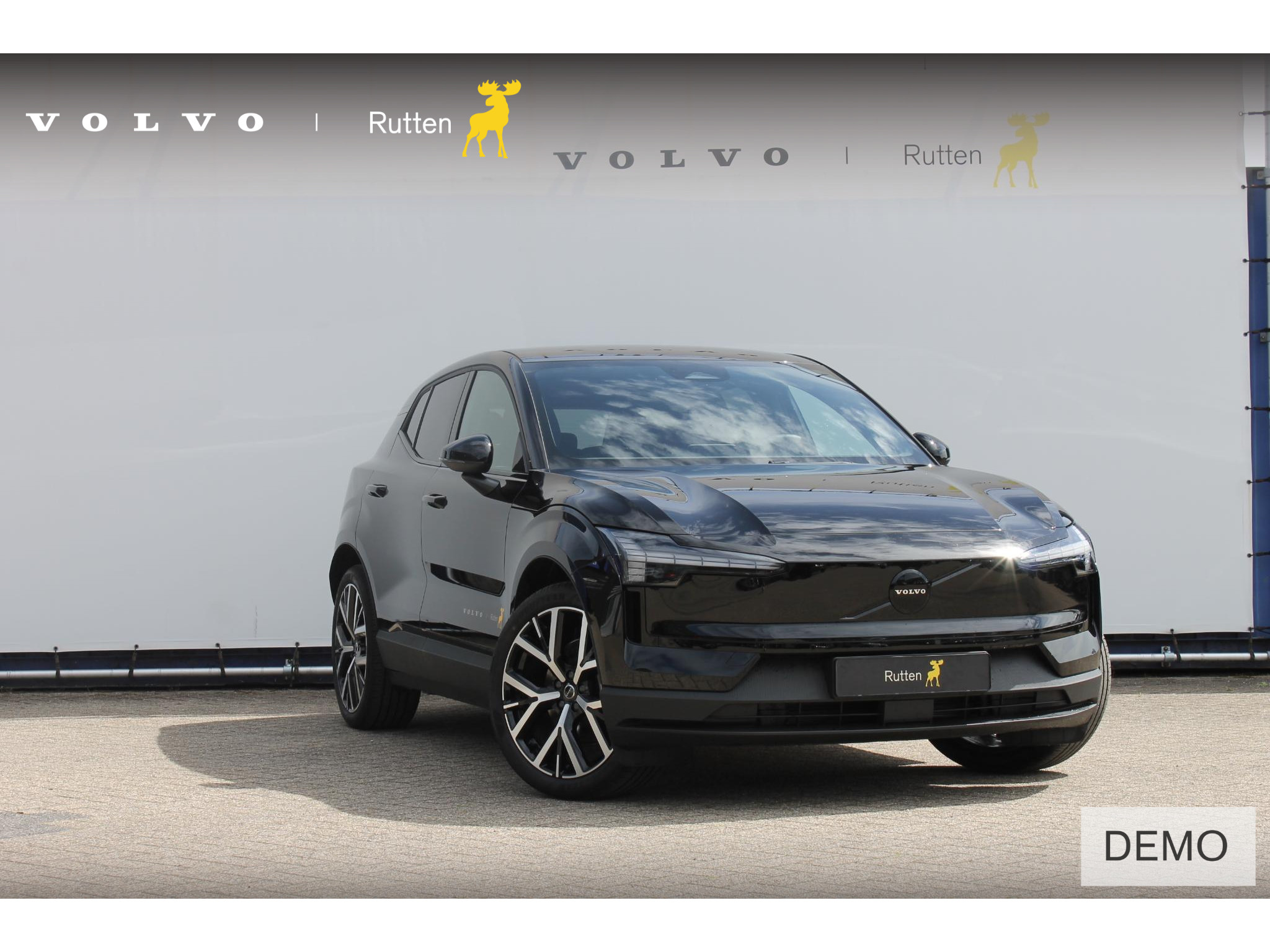 Volvo EX30 Single Motor Ext Range Plus Black Ed Europa 69 kWh
