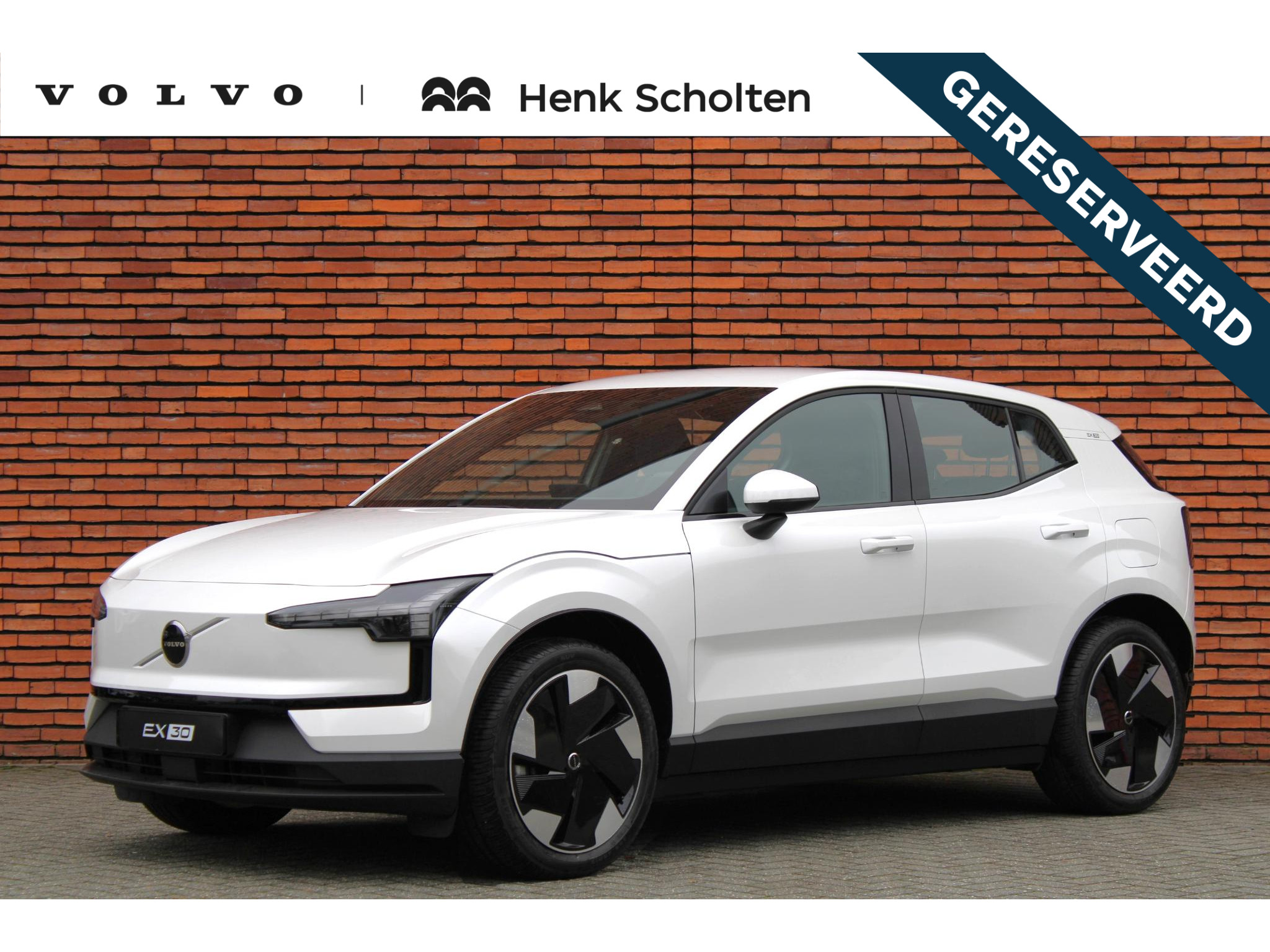 Volvo EX30 Single Motor Extended Range Plus 69 kWh |