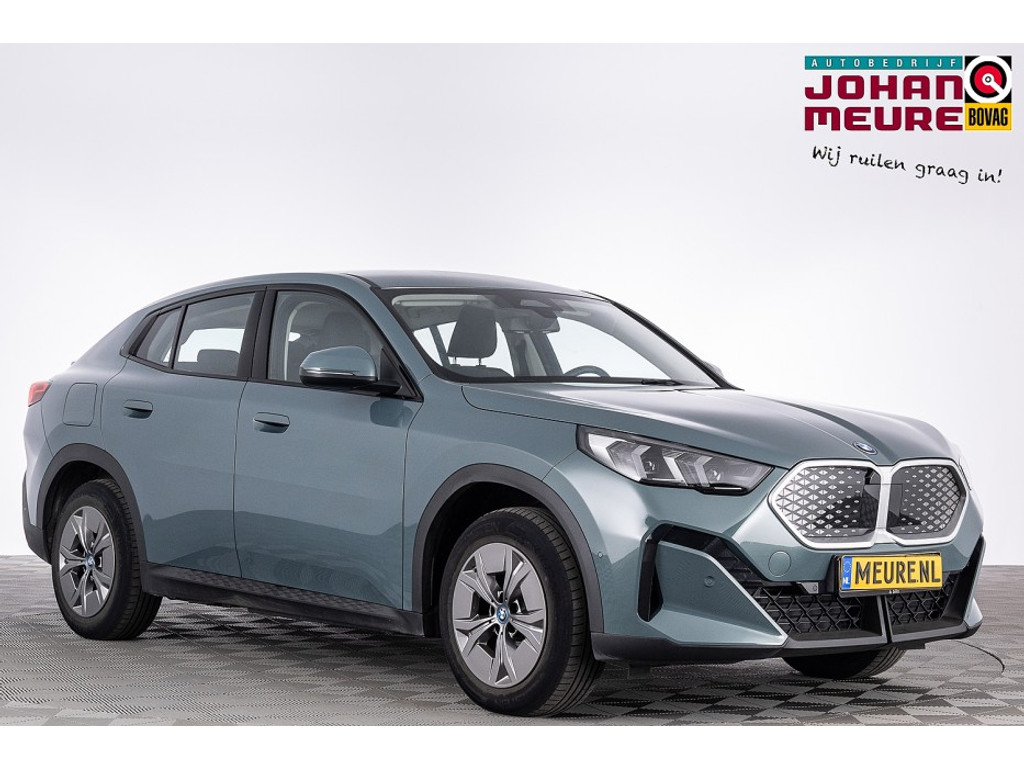 BMW iX2 eDrive20 67 kWh | Full LED | NAVI | PDC | ECC | SOH: 97.1%