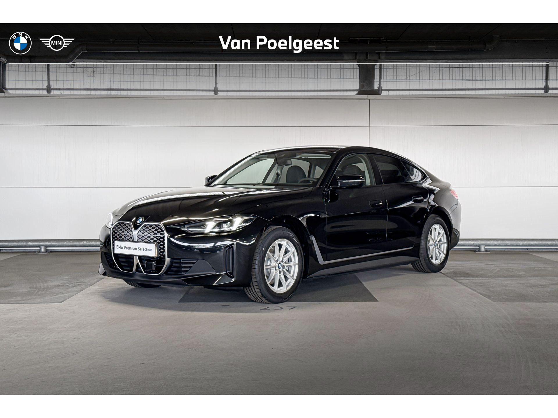 BMW i4 eDrive35 70 kWh