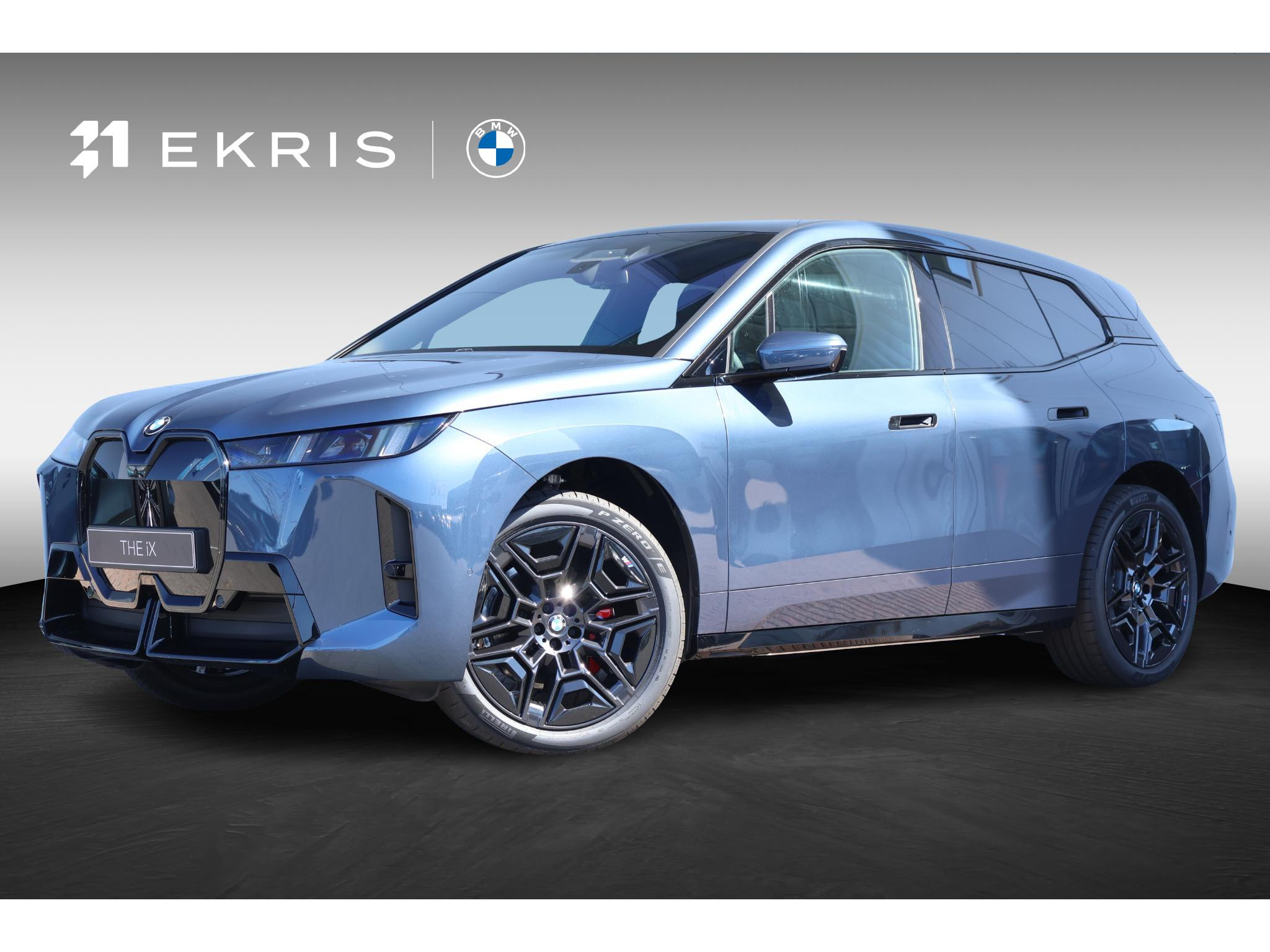 BMW iX xDrive60