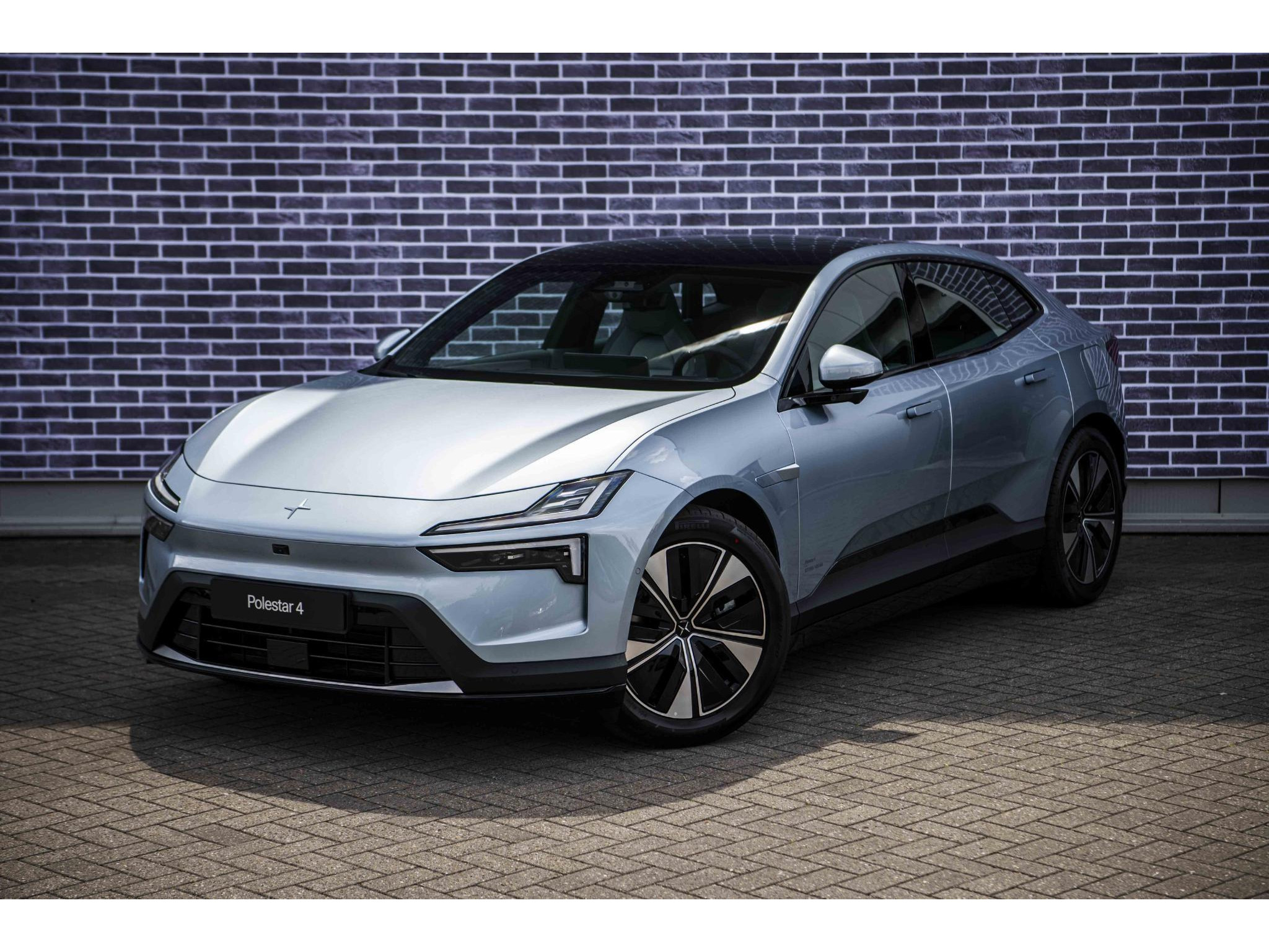 Polestar 4 Long Range Single motor Plus 100 kWh