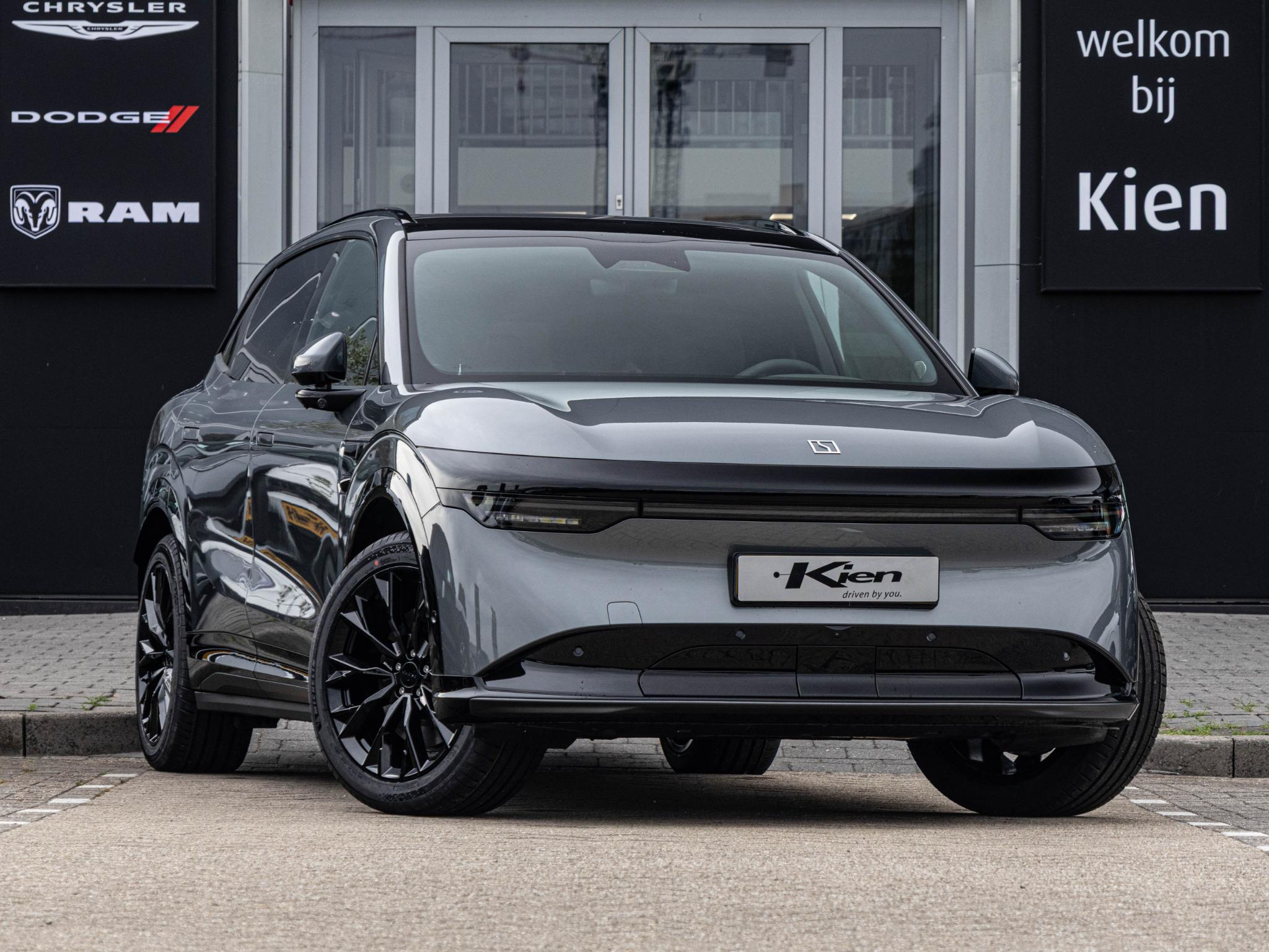 Zeekr 7X Core 75 kWh
