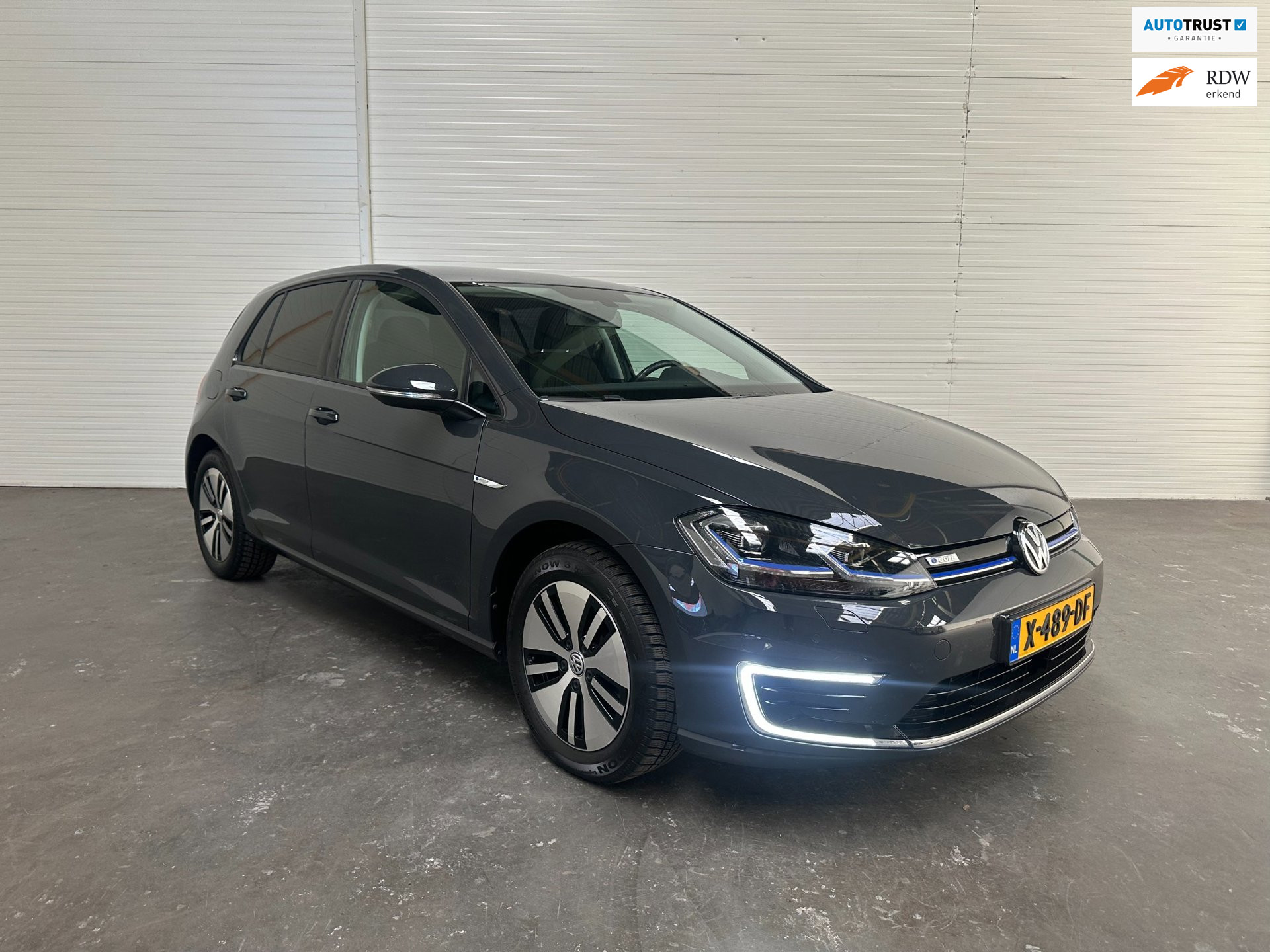 Volkswagen e-Golf E-DITION Apple Carplay | Camera | Digitale Cockpit