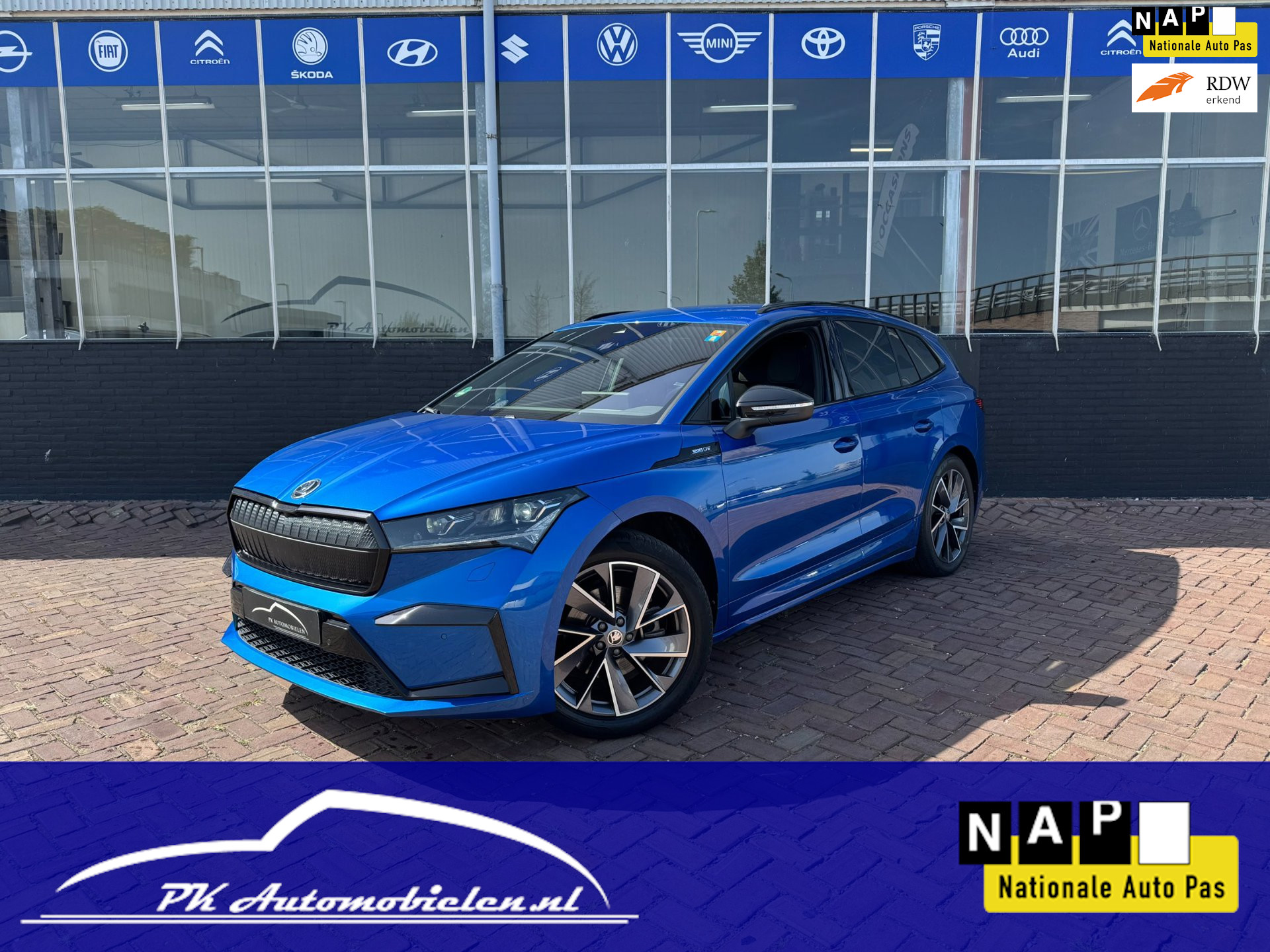 Škoda Enyaq iV 60 Sportline **CAMERA + THAAK + LEER/ALCANTARA**