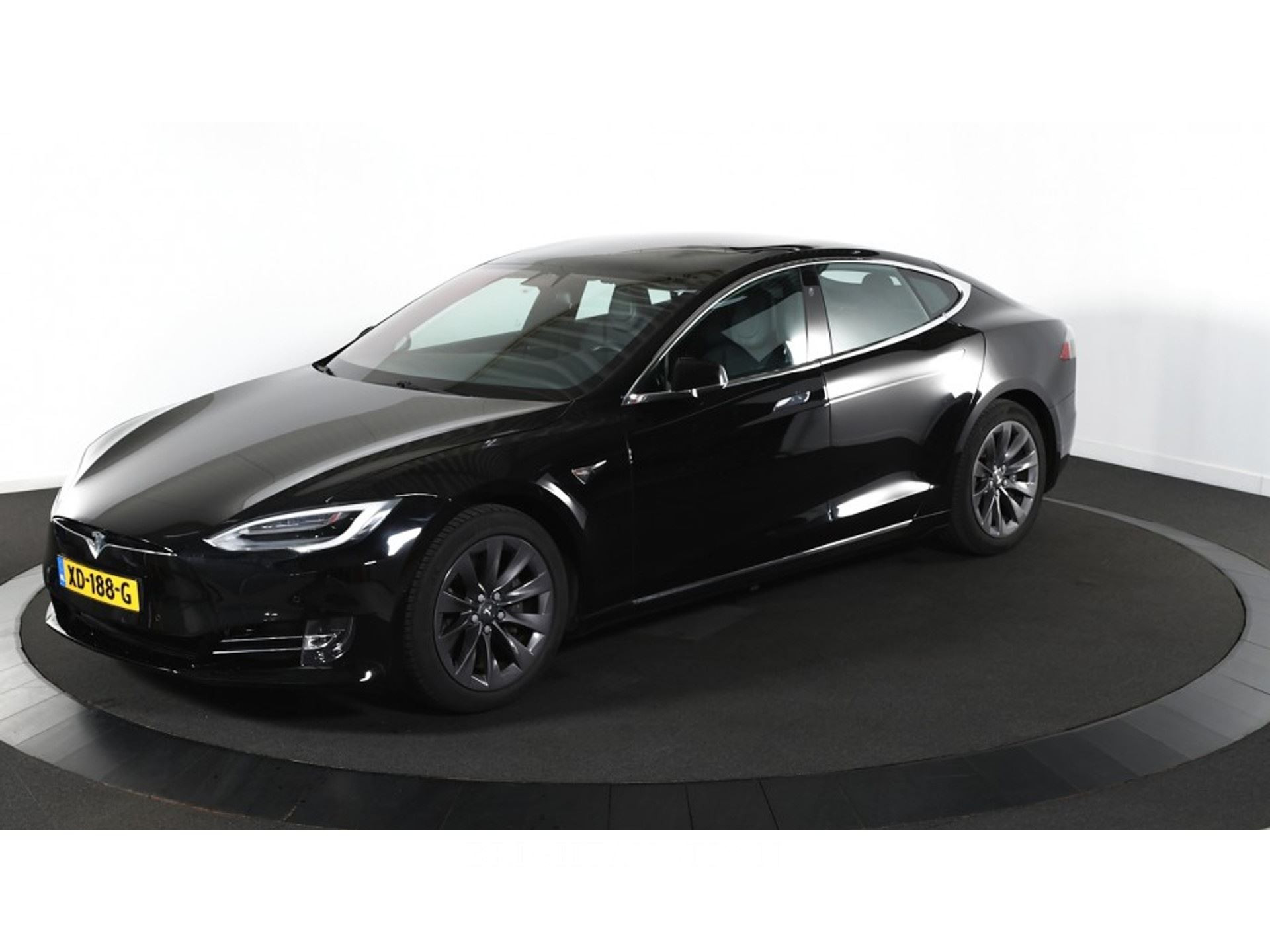 Tesla Model S 75D Base