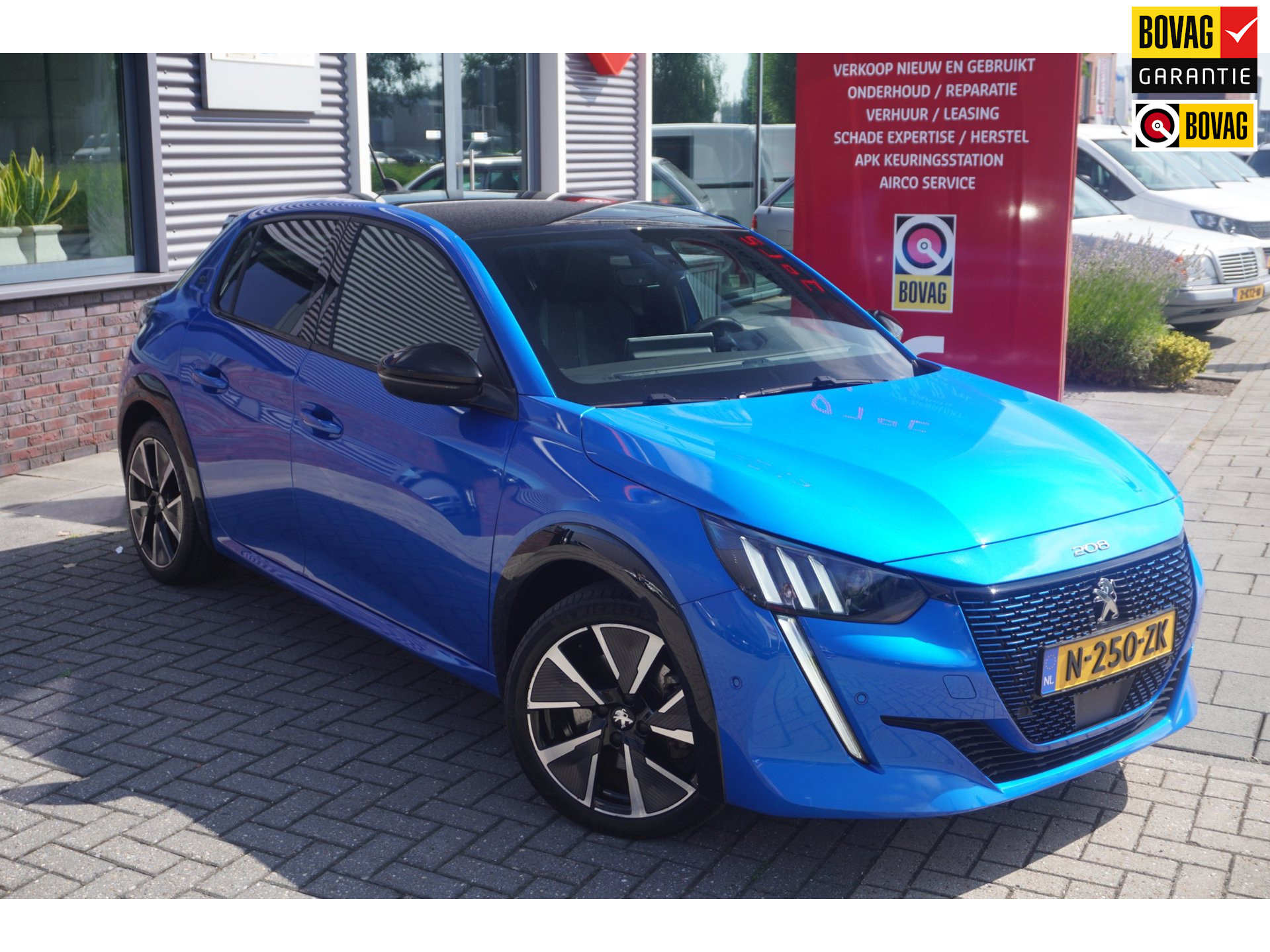 Peugeot e-208 EV GT 350 50 kWh SOH 87,8 / Carplay / 360 Camera / BLIS