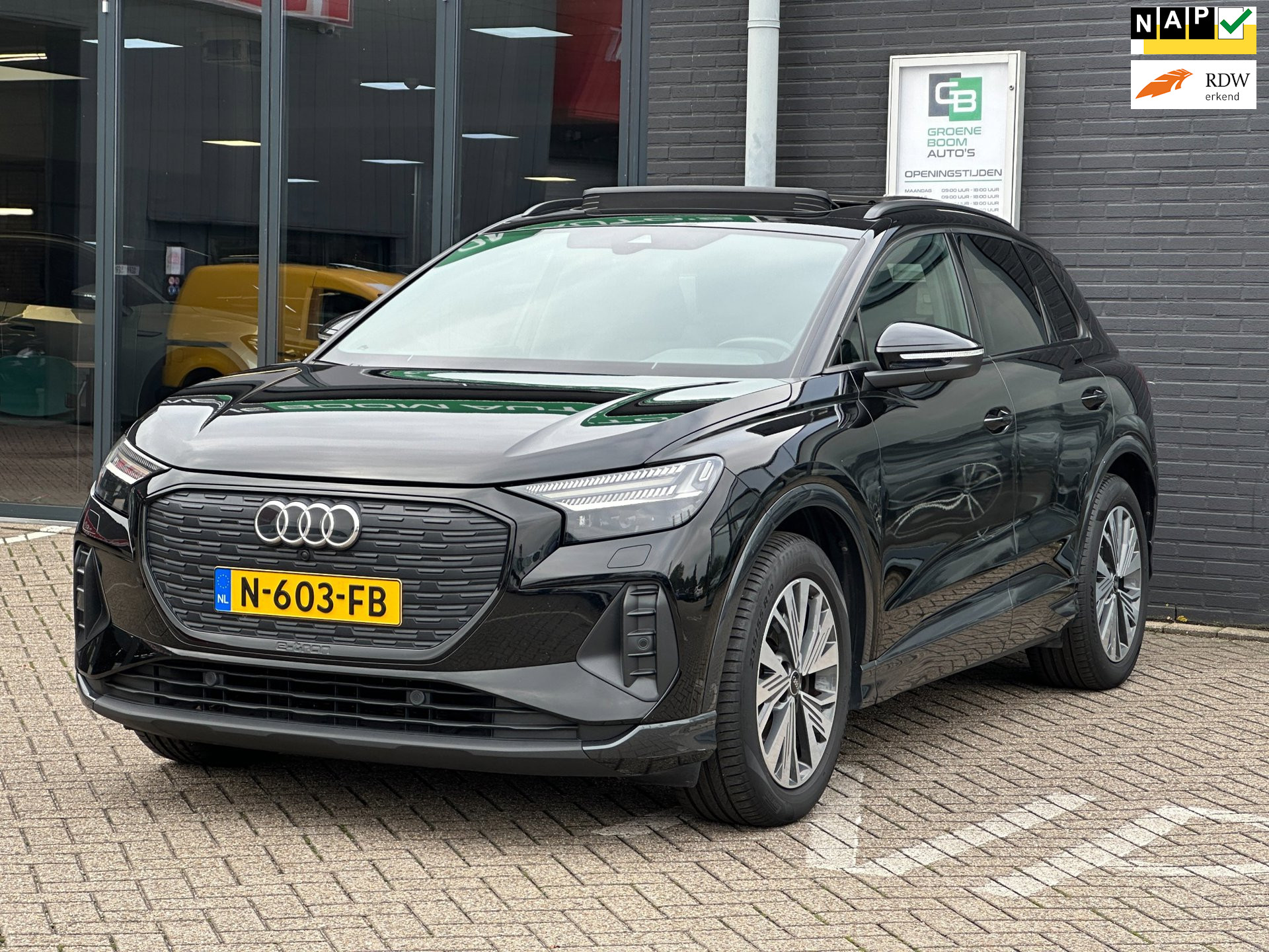 Audi Q4 e-tron 40 Launch edition Advanced Plus 77 kWh/PANO-DAK/CAMERA/NL-AUTO NAP!!