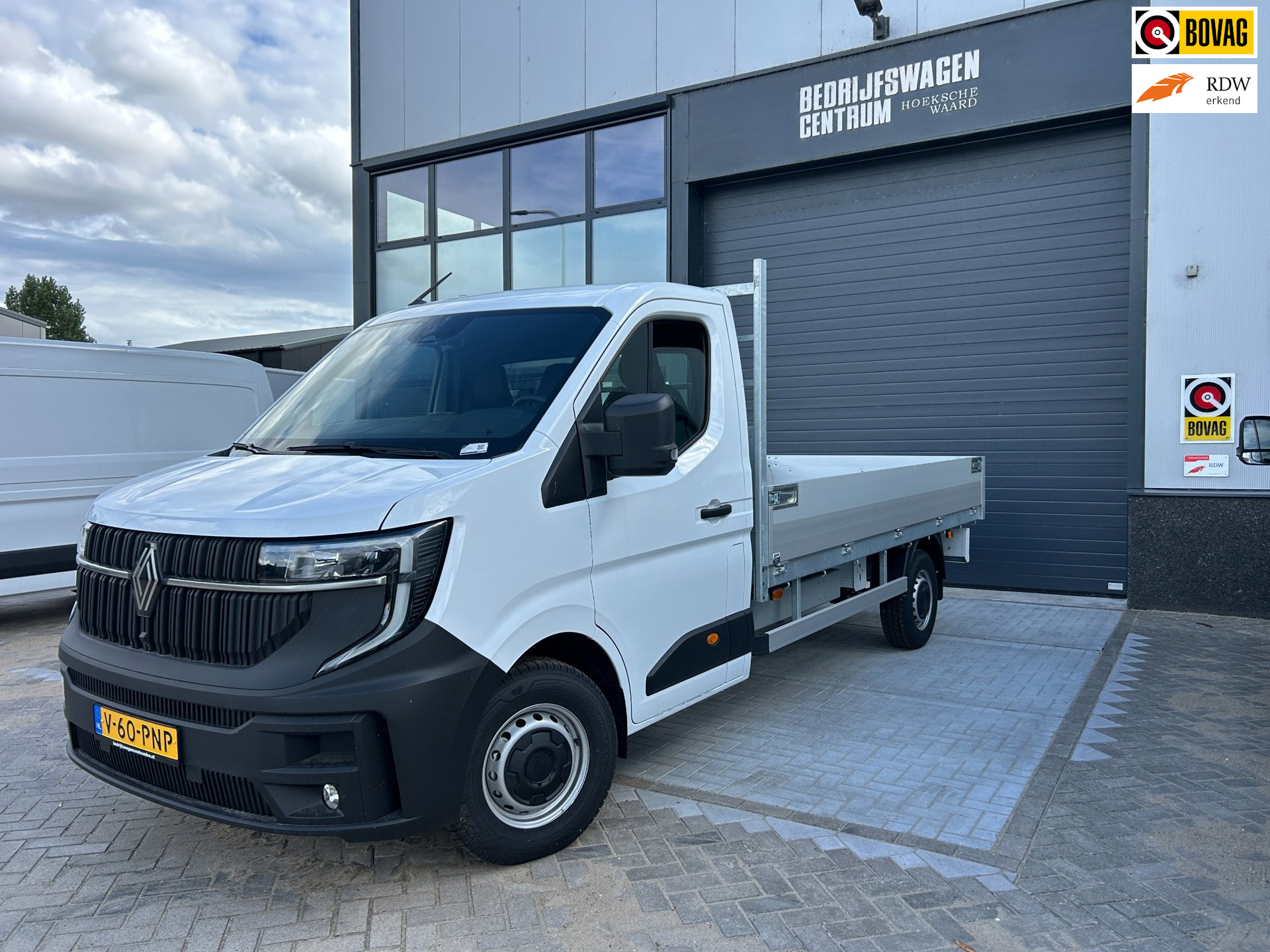 Renault Master E-Tech T35 Long Range 87 kWh Open laadbak 386x203cm.|Trekhaak