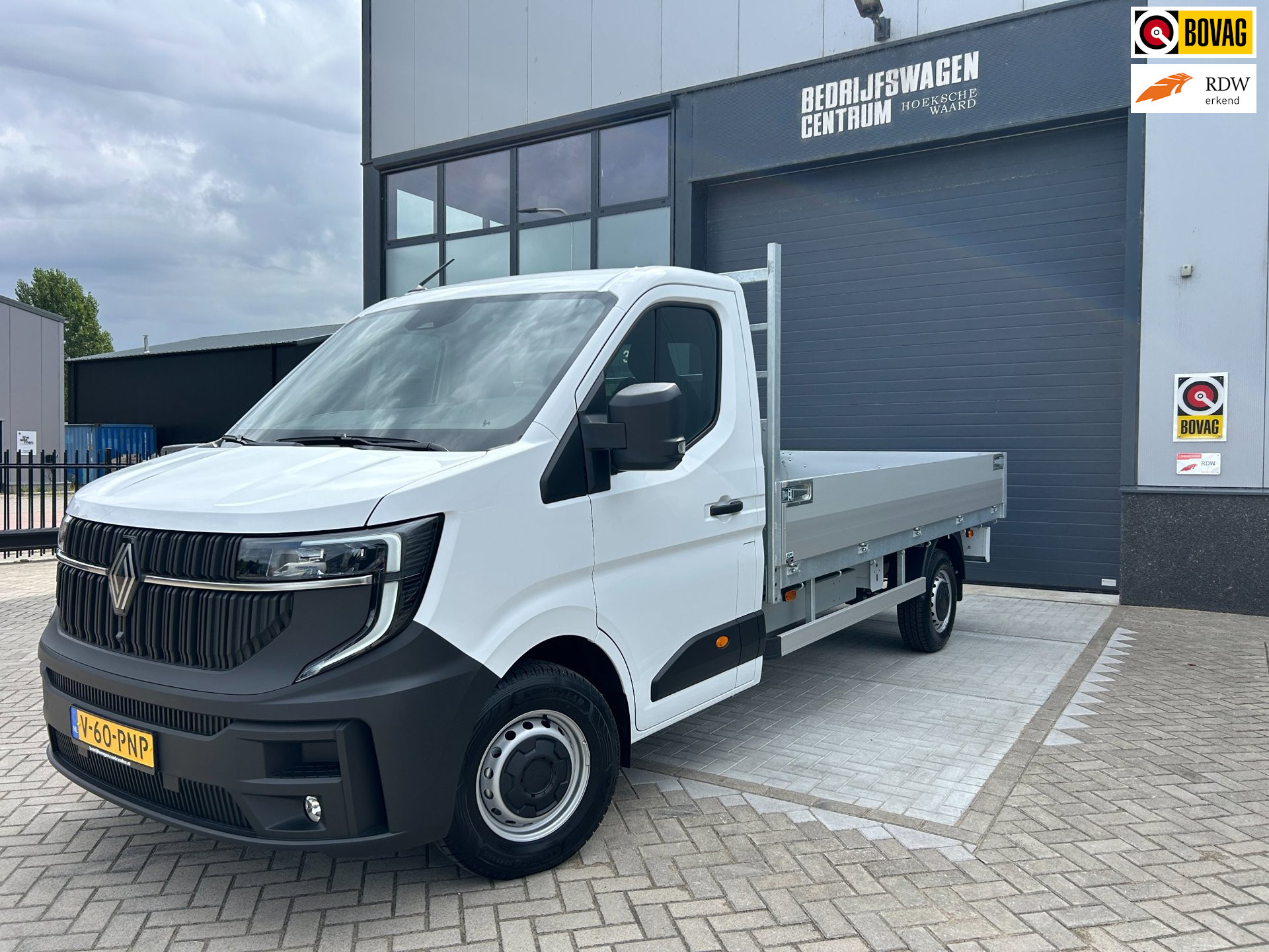 Renault Master E-Tech T35 Long Range 87 kWh Open laadbak 386x203cm.|Trekhaak
