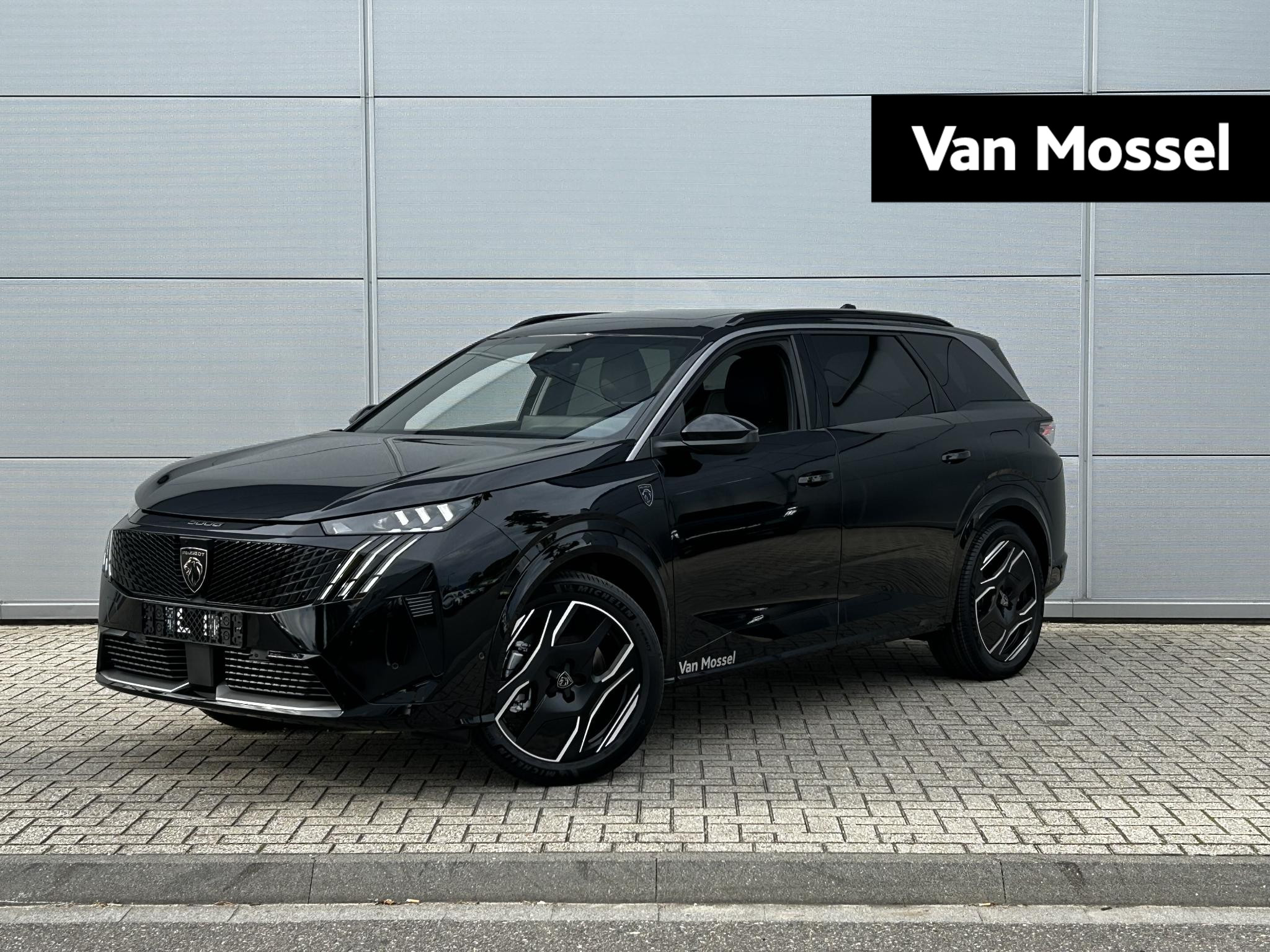 Peugeot e-5008 GT Exclusive 73 kWh 7p