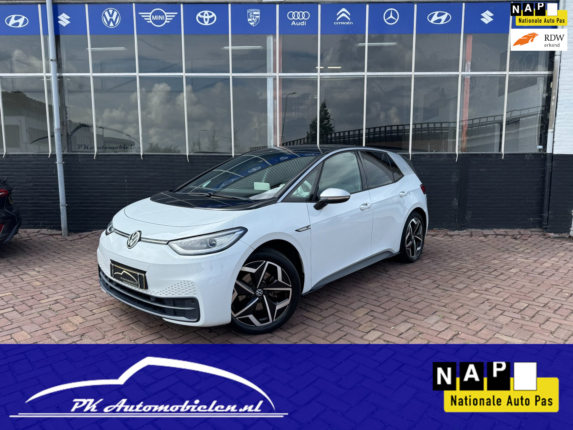 Volkswagen ID.3 First Plus 58 kWh **CARPLAY + KEYLESS + CAMERA**