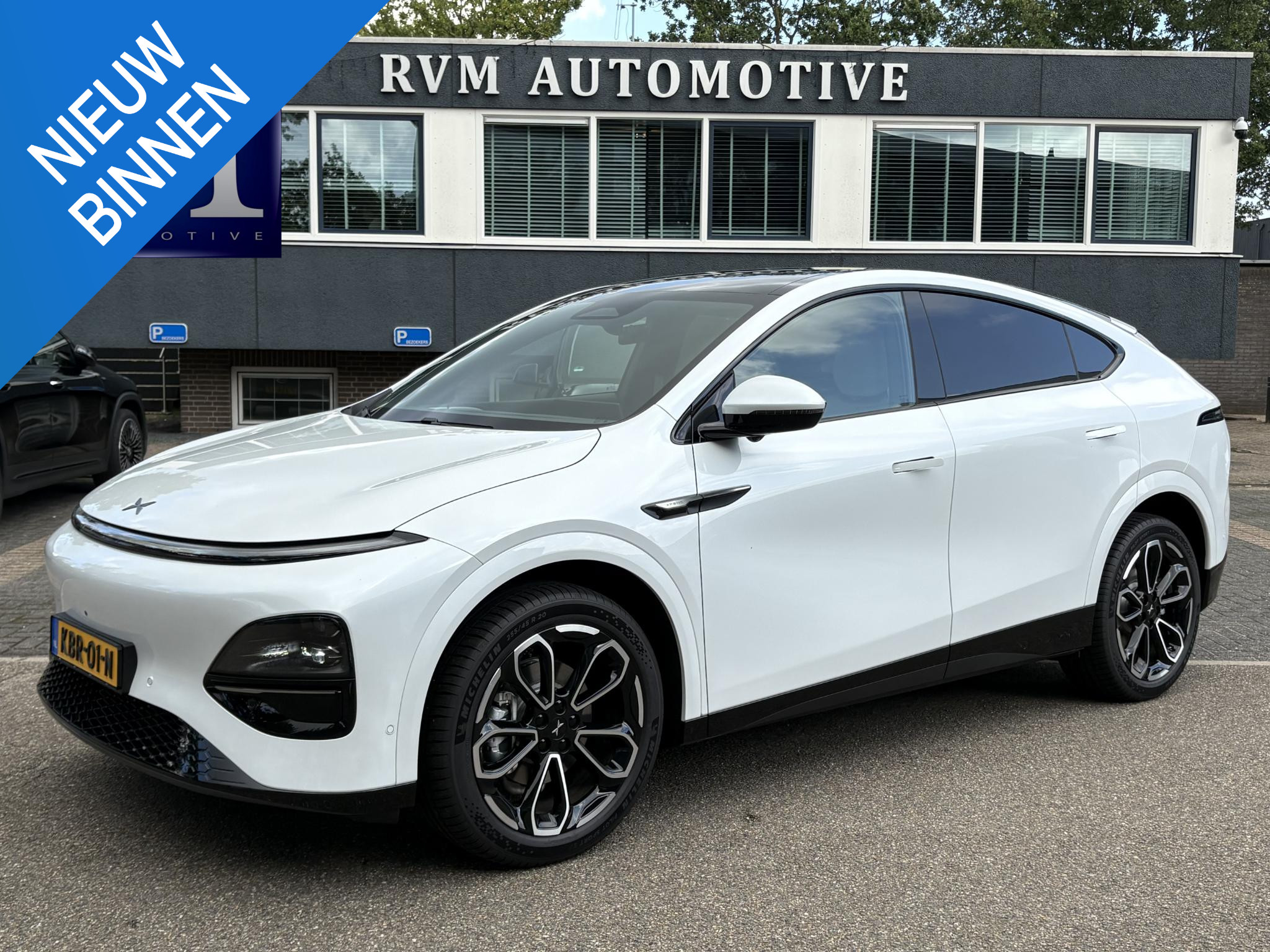 XPENG G6 RWD Long Range 80.8 kWh