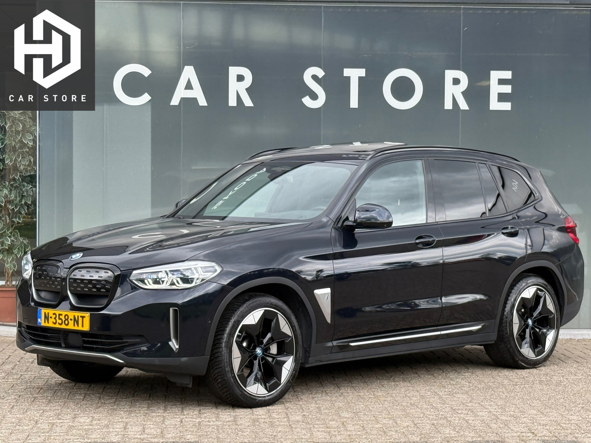 BMW iX3 High Executive 80 kWh Shadow Line 98% SOH PANO|Harman Kardon