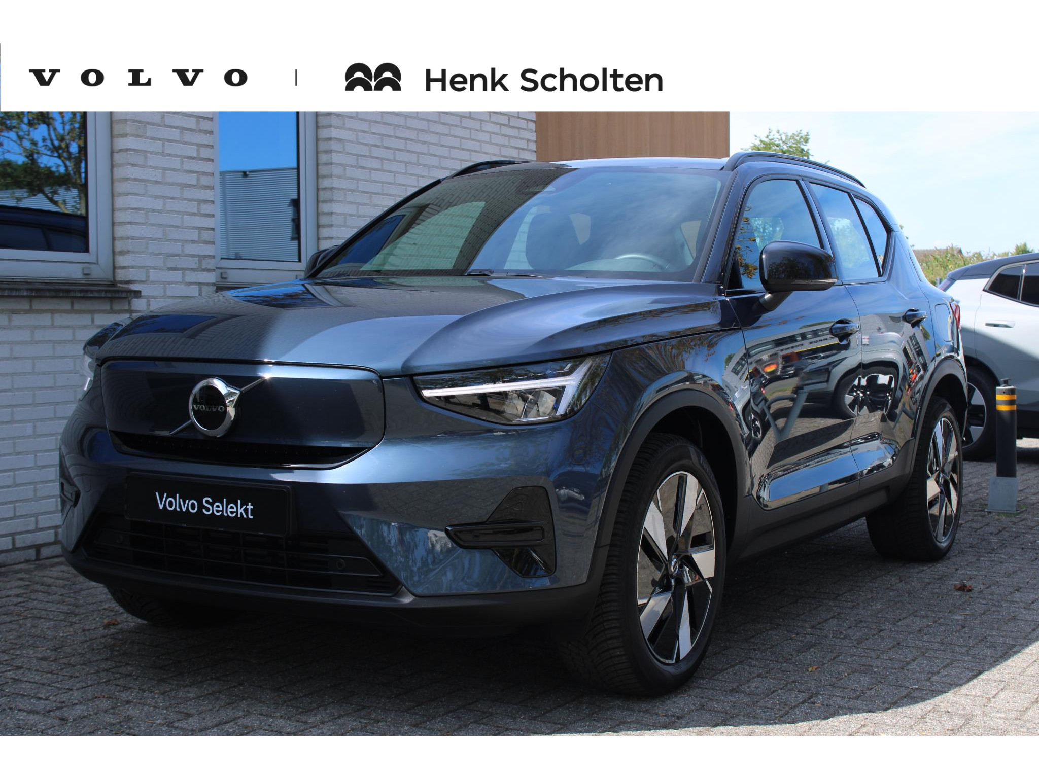 Volvo EX40 Single Motor Extended Range Plus 82 kWh