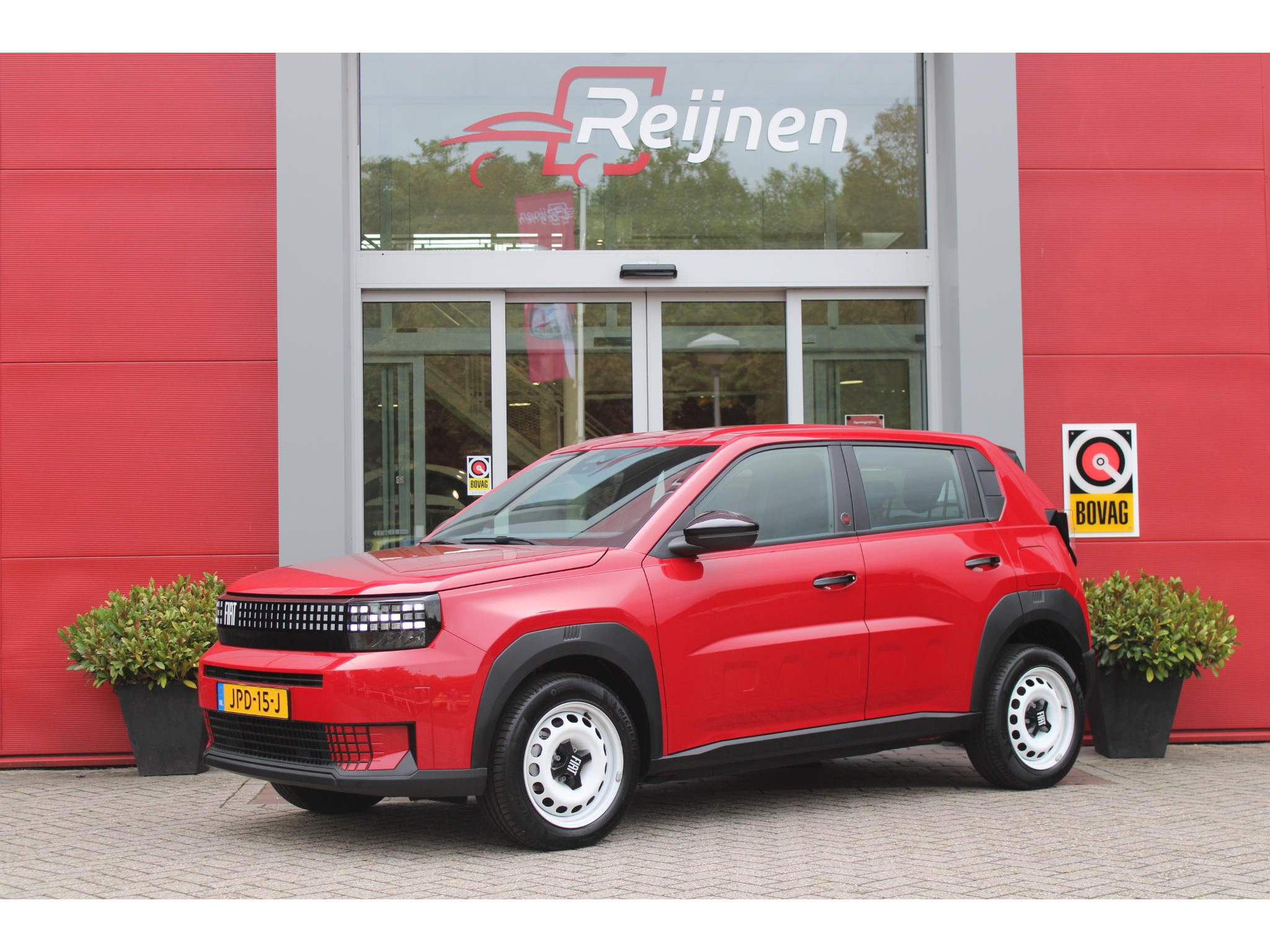 Fiat Grande Panda RED 113PK 11 kW 44 kWh
