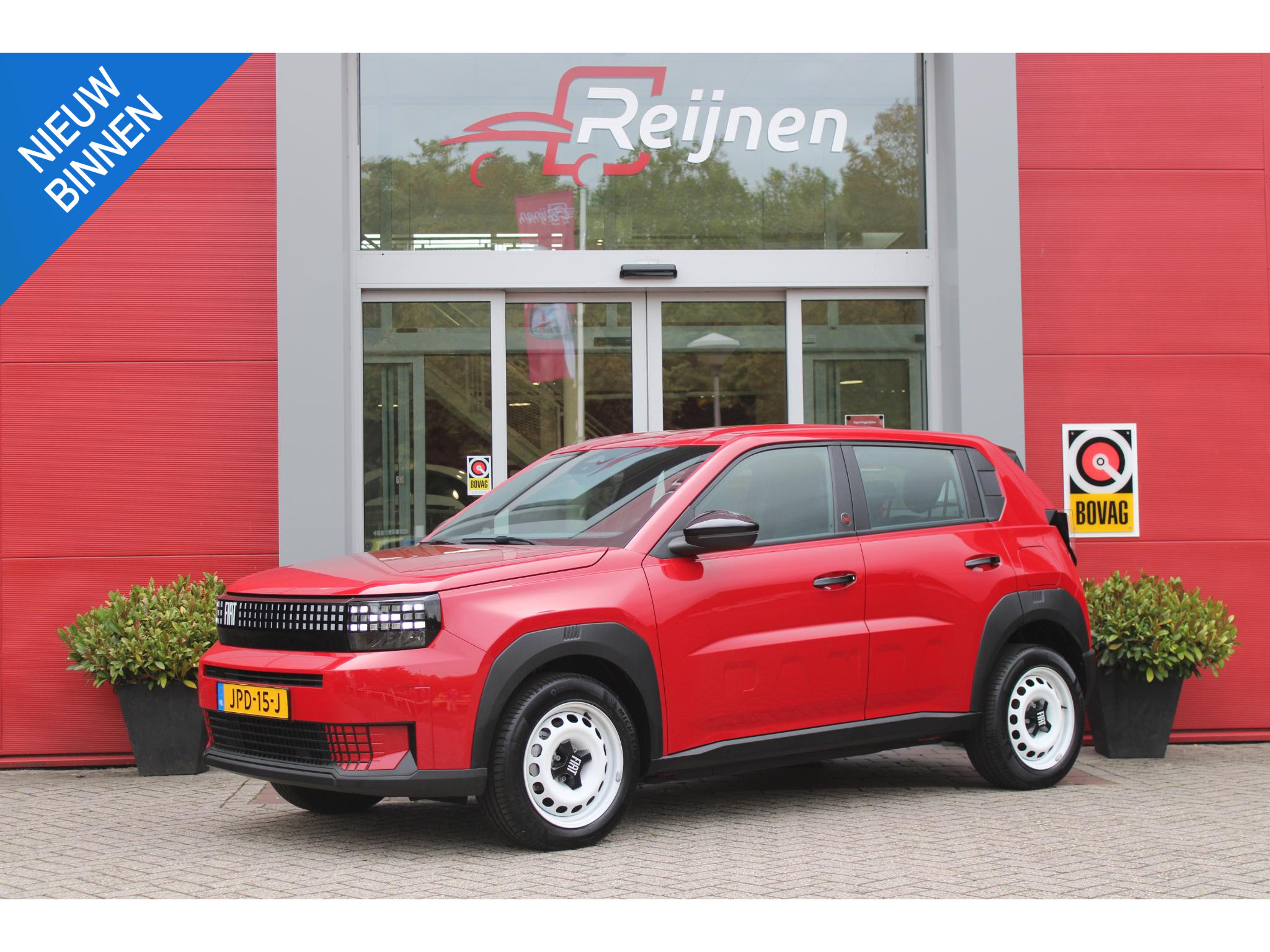 Fiat Grande Panda RED 113PK 11 kW 44 kWh