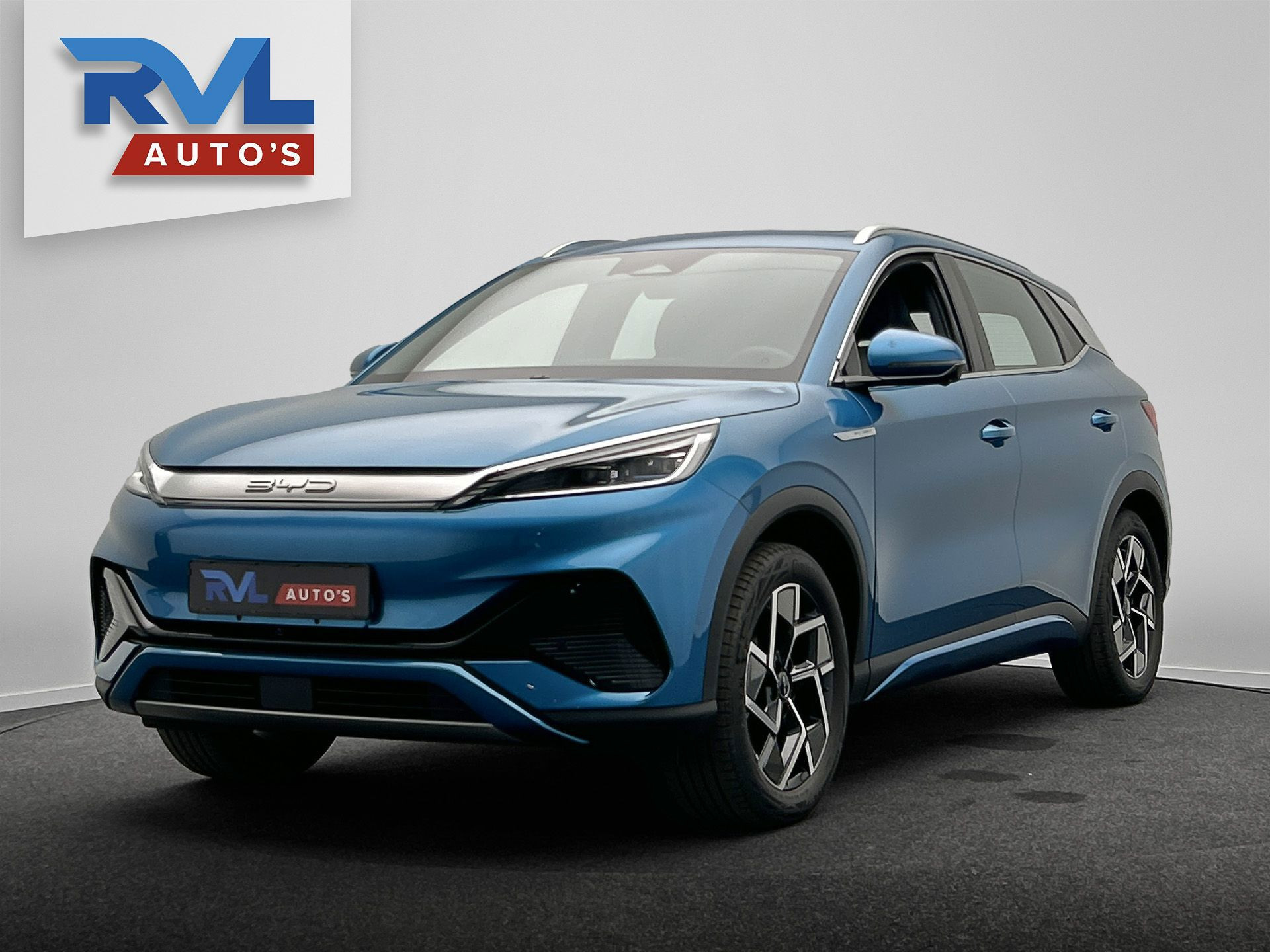 BYD ATTO 3 Design 60 kWh |*100 STUKS* | 204 PK | Pano/dak | Adapt/Cruise/Control | Leder/Beige/Blauw | 360/Camera, Navigatie, BTW!